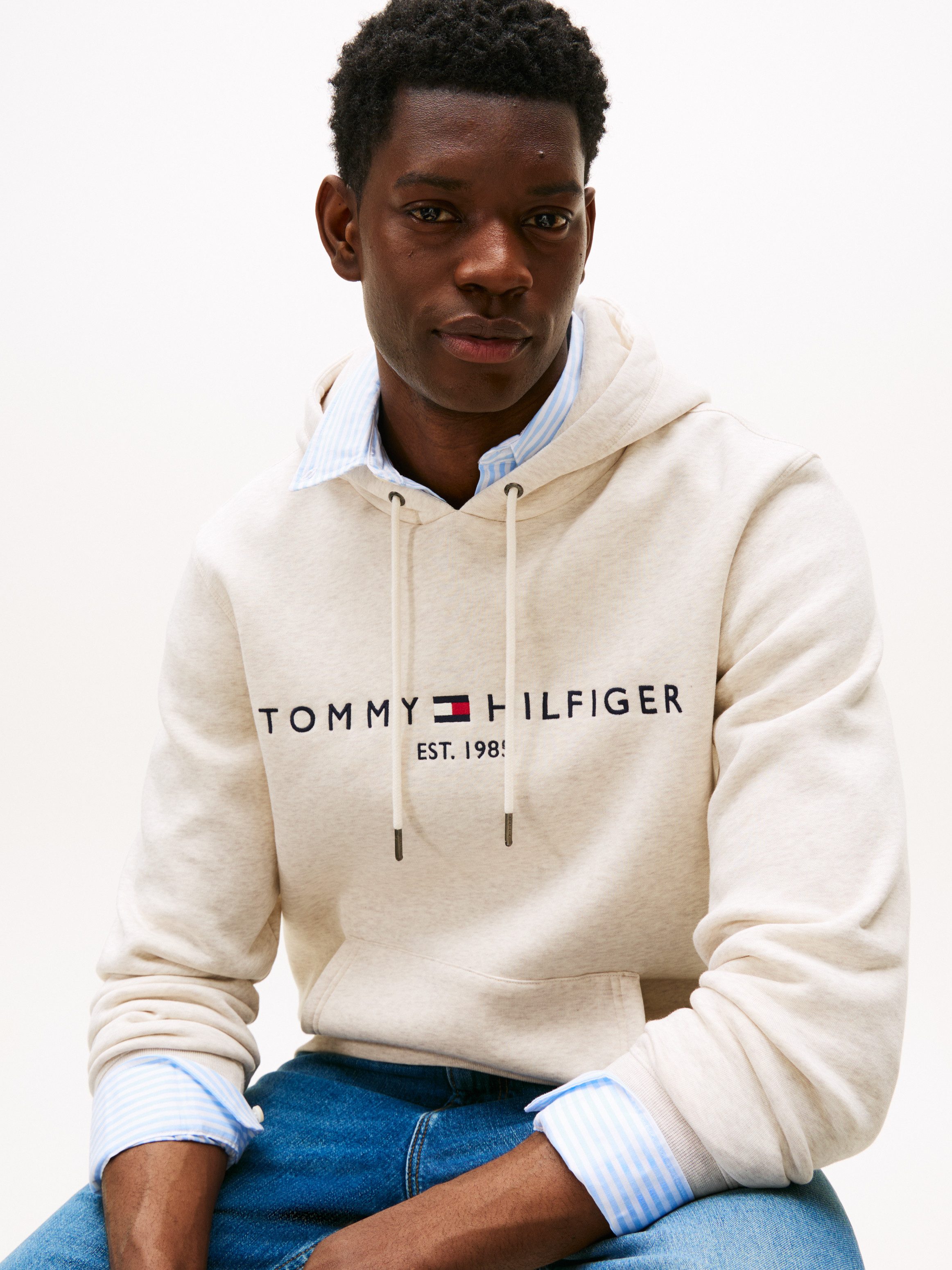 Tommy Hilfiger Hoodie TOMMY LOGO HOODY met capuchon en kangoeroezak