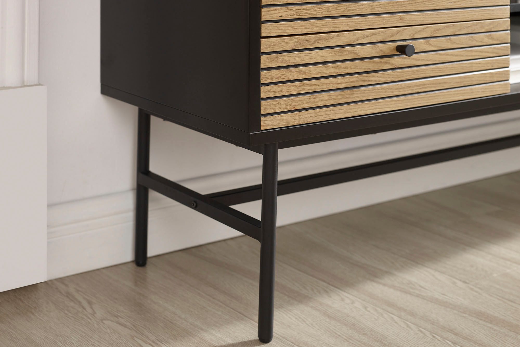 SalesFever Tv-meubel Commode met 2 kabeldoorvoeren