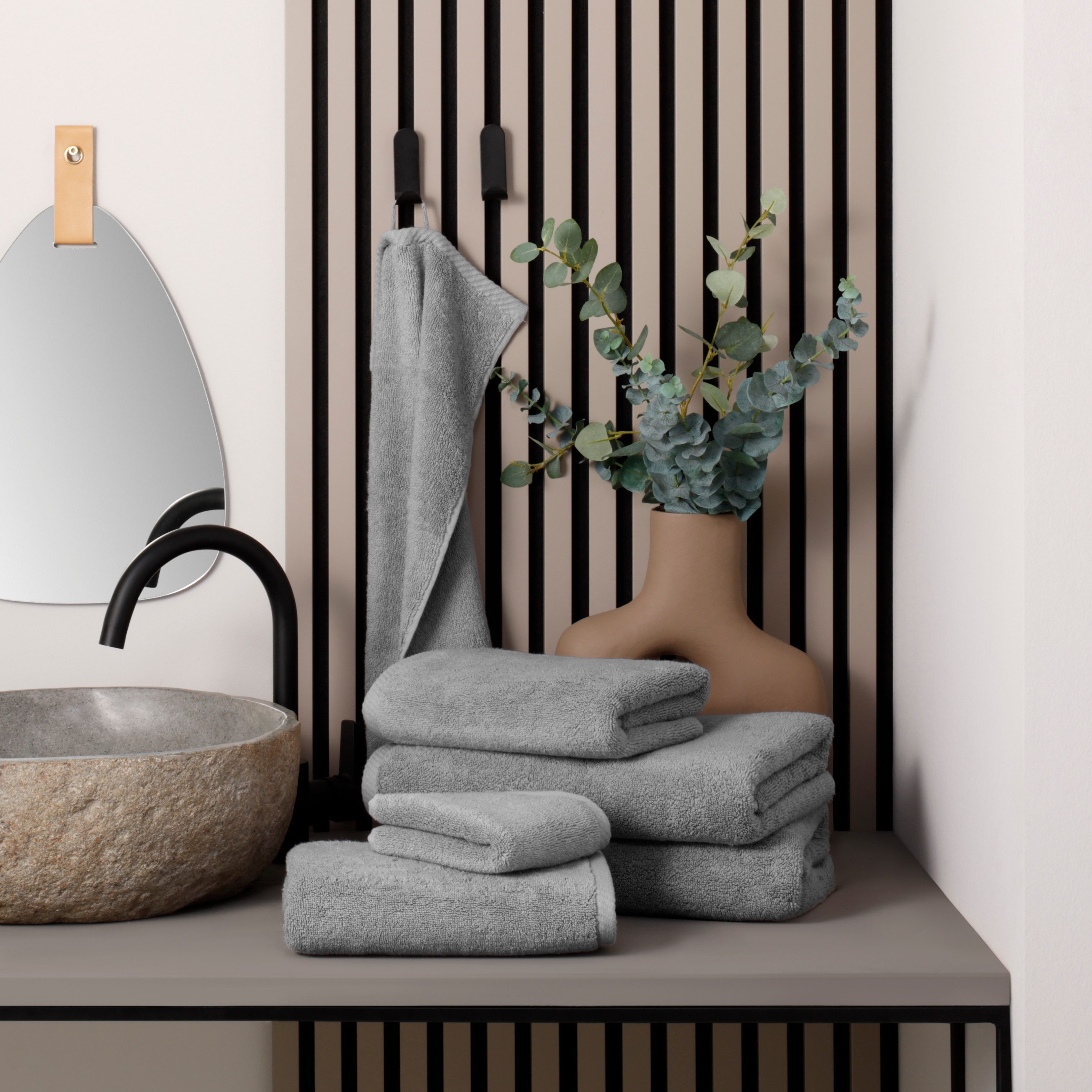 Bruno Banani Handdoekenset Lana, handdoek in premium kwaliteit 600g/m² hoogwaardig, stijlvol, zacht, extra zwaar, fluffy hotelkwaliteit (set, 6-delig)