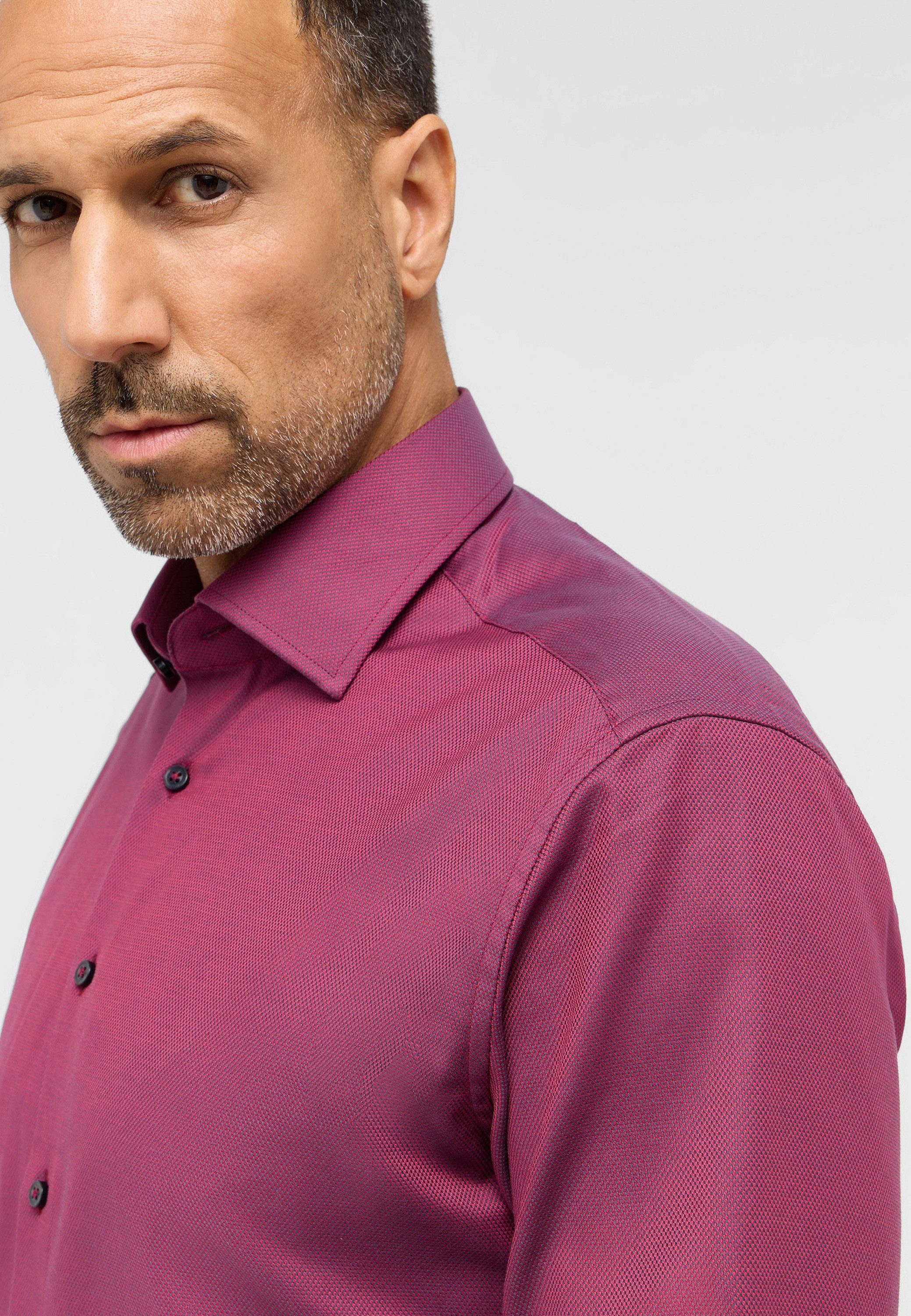 Eterna Overhemd met lange mouwen MODERN FIT NON IRON (strijkvrij)