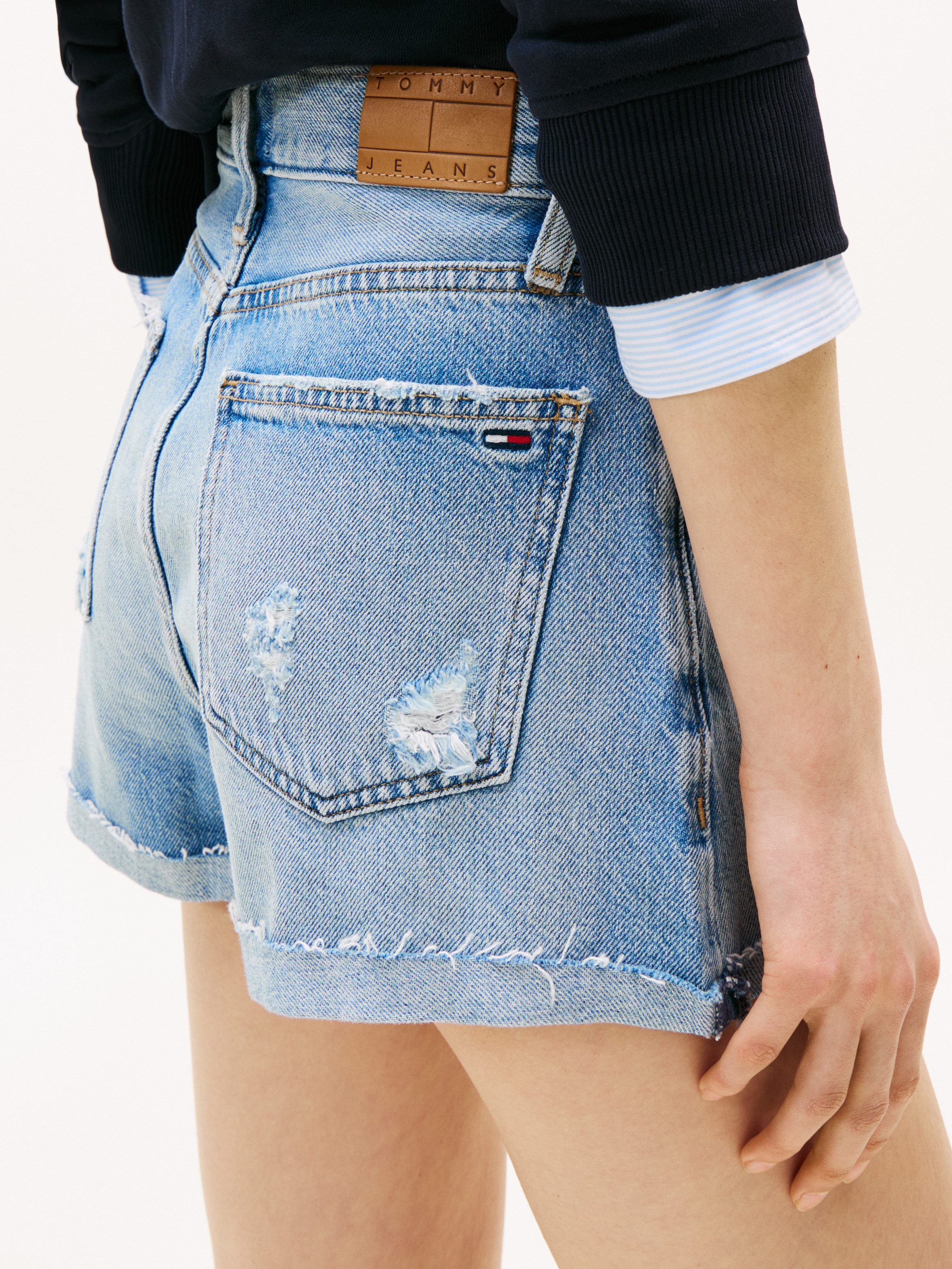 TOMMY Jeansshort HOT PANT CBF CI8010 met destroyed-effect