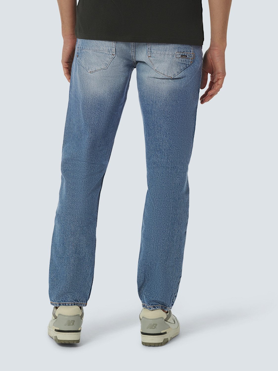 NO EXCESS Relax fit jeans 715 met merklabel