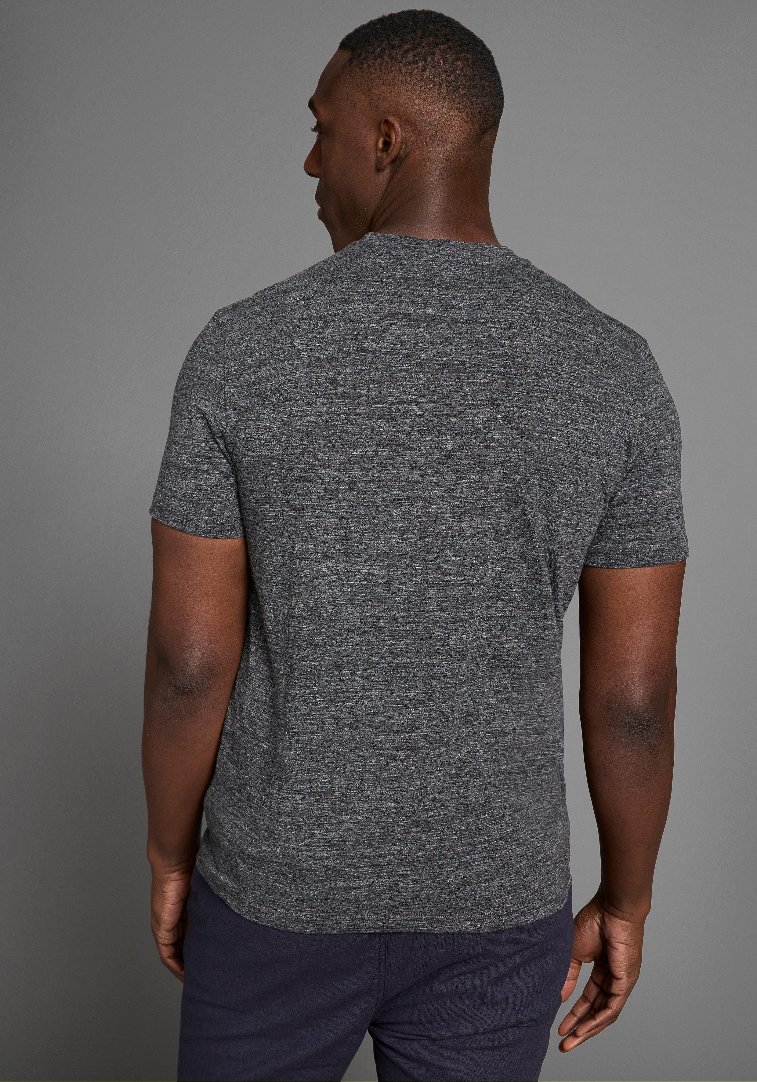DELMAO T-shirt in hoogwaardige melange-look met subtiele logo-borduursel (set, 2 stuks)
