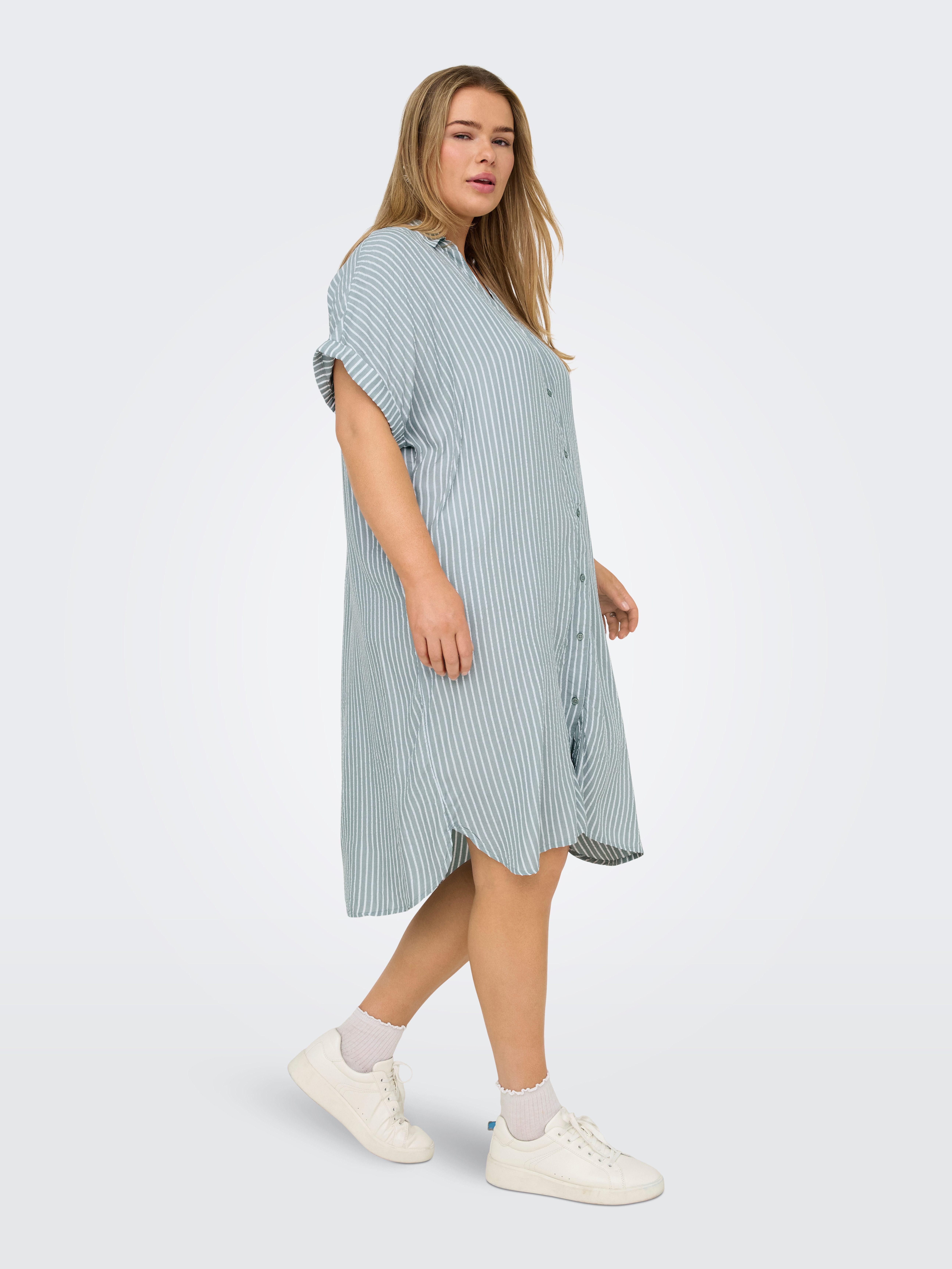 ONLY CARMAKOMA Zomerjurk CARPENNA S/S LOOSE KNEE DRESS AOP