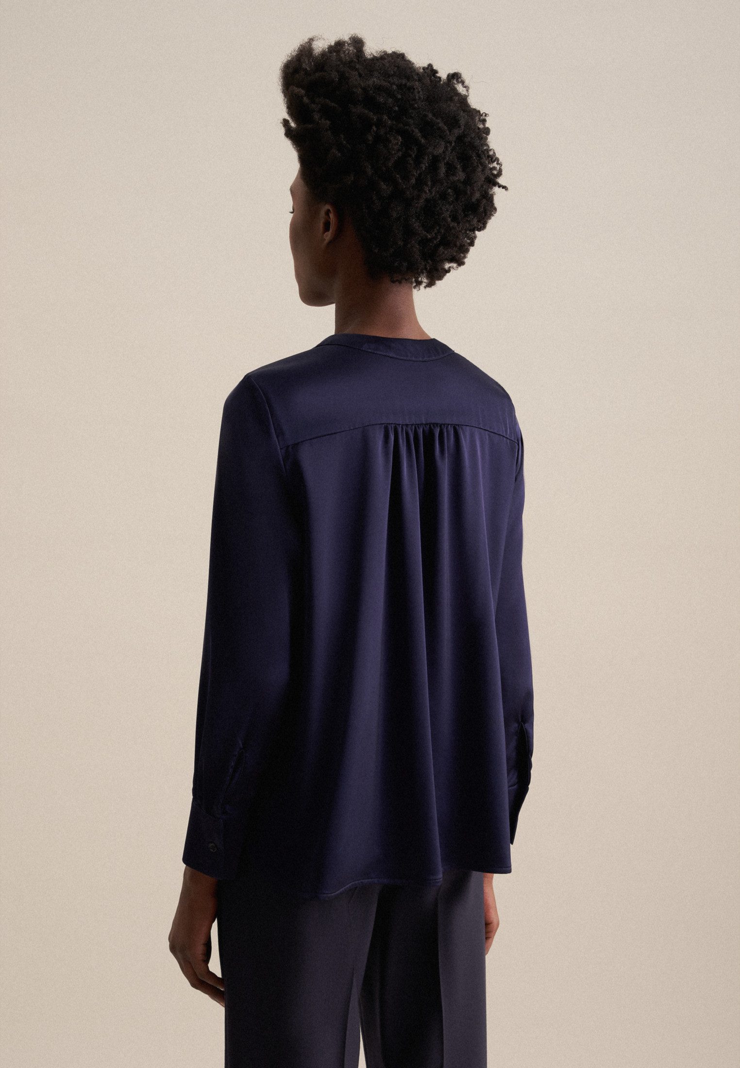 seidensticker Shirtblouse Zwarte roos Lange mouwen V-hals uni
