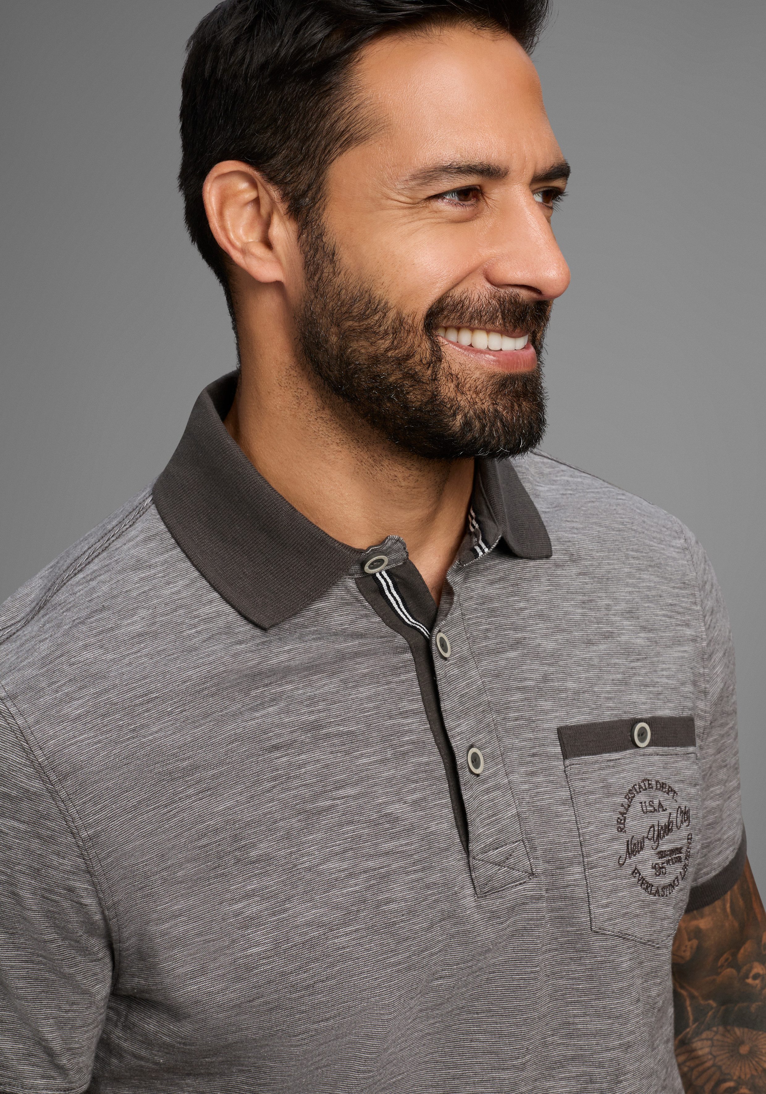 Man's World Poloshirt Korte mouwen, regular fit, gemêleerde structuur, ronde hals