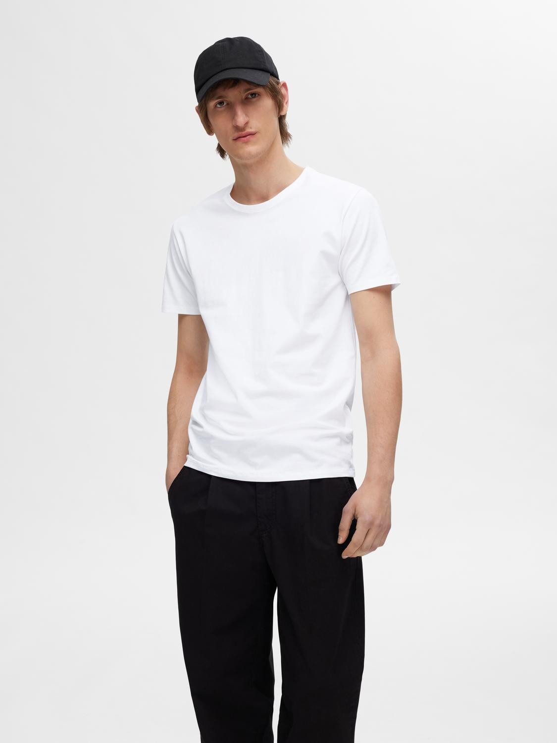 SELECTED HOMME T-shirt SLHROLAND SS O-NECK TEE 3-PACK NOOS