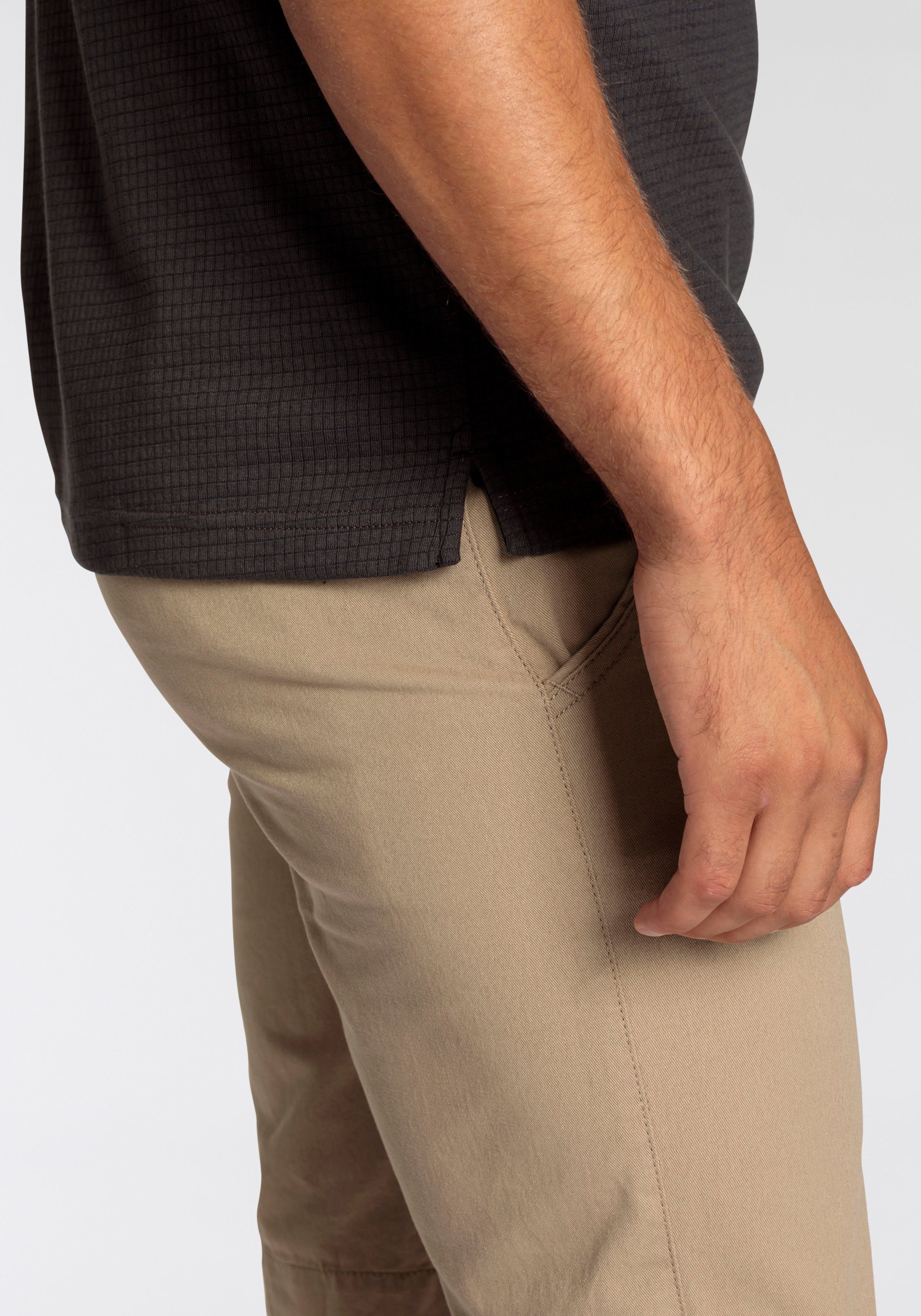 Bruno Banani Poloshirt met bijzondere materiaalsstructuur