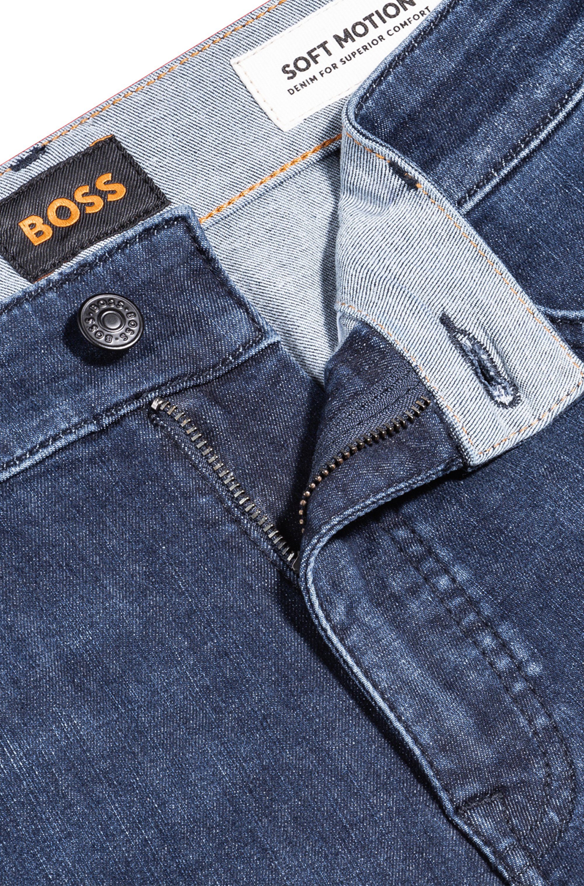 Boss Orange Short Delaware met leren badge en muntzak