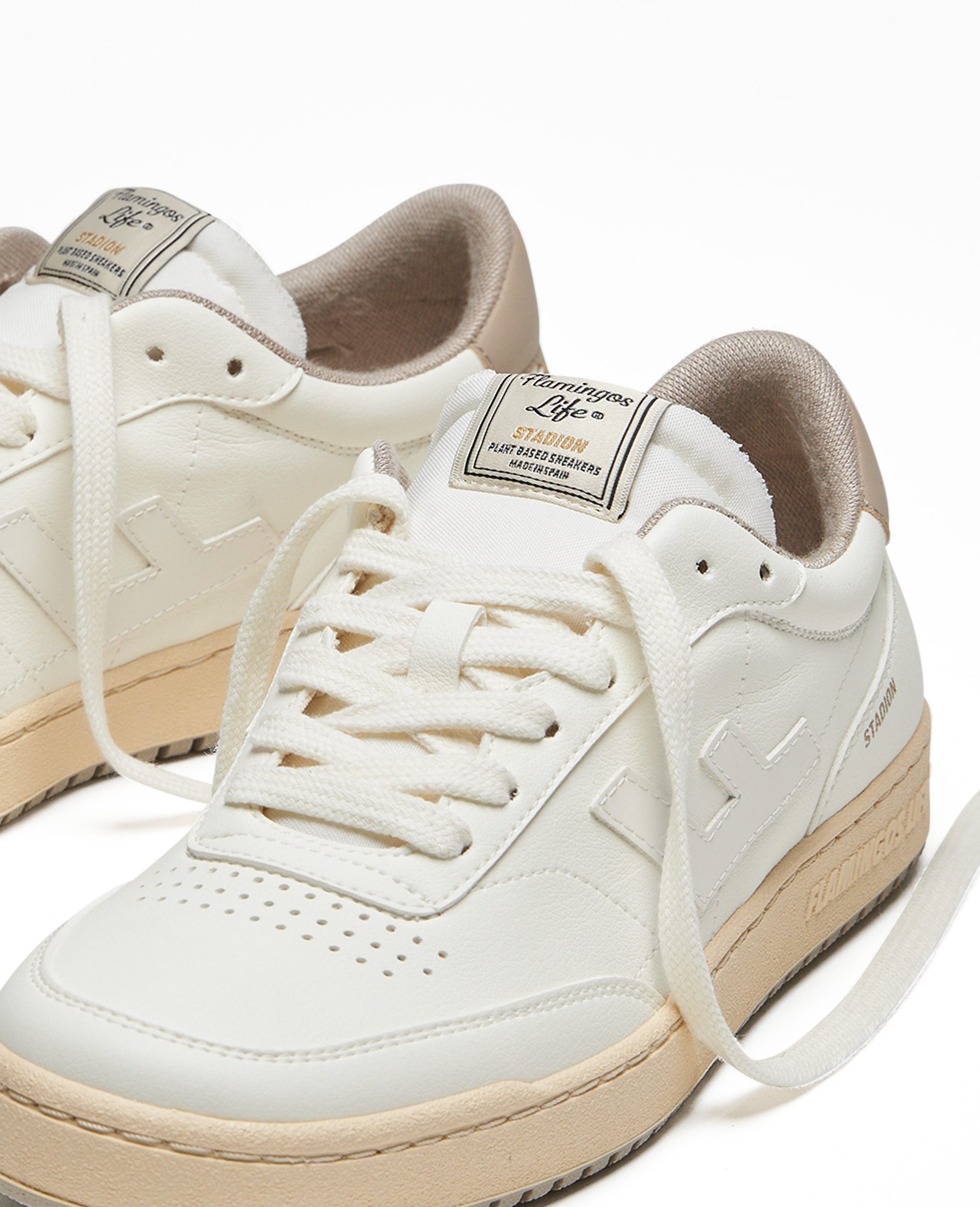 MUSTANG Sneakers STADION vegan sneakers, bovenmateriaal van 68% maïsrestanten