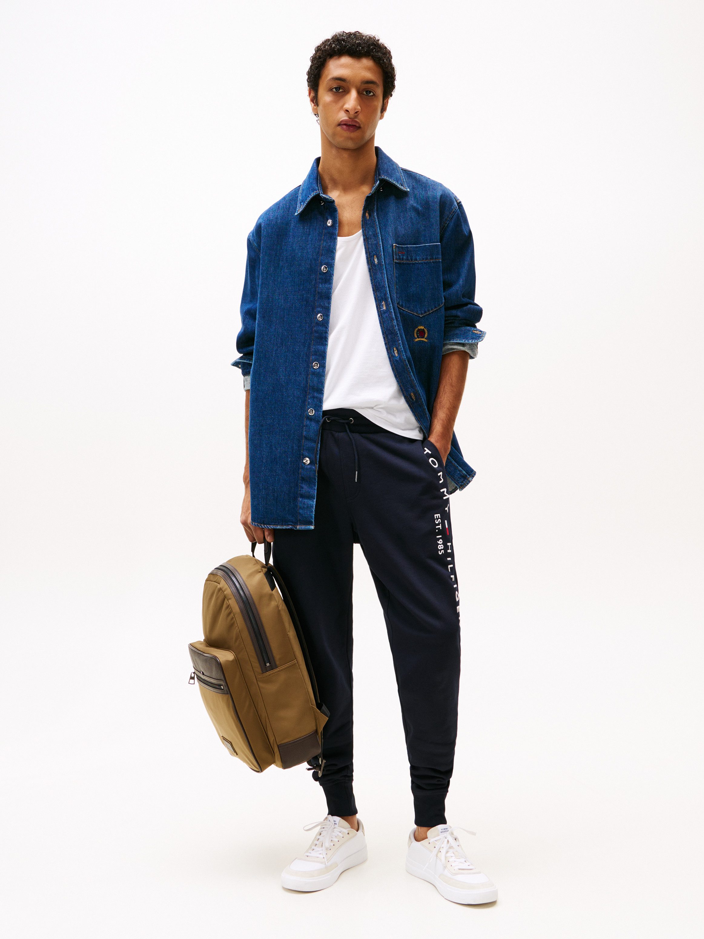 Tommy Hilfiger Sweatbroek BASIC BRANDED SWEATPANTS met groot tommy hilfiger opschrift
