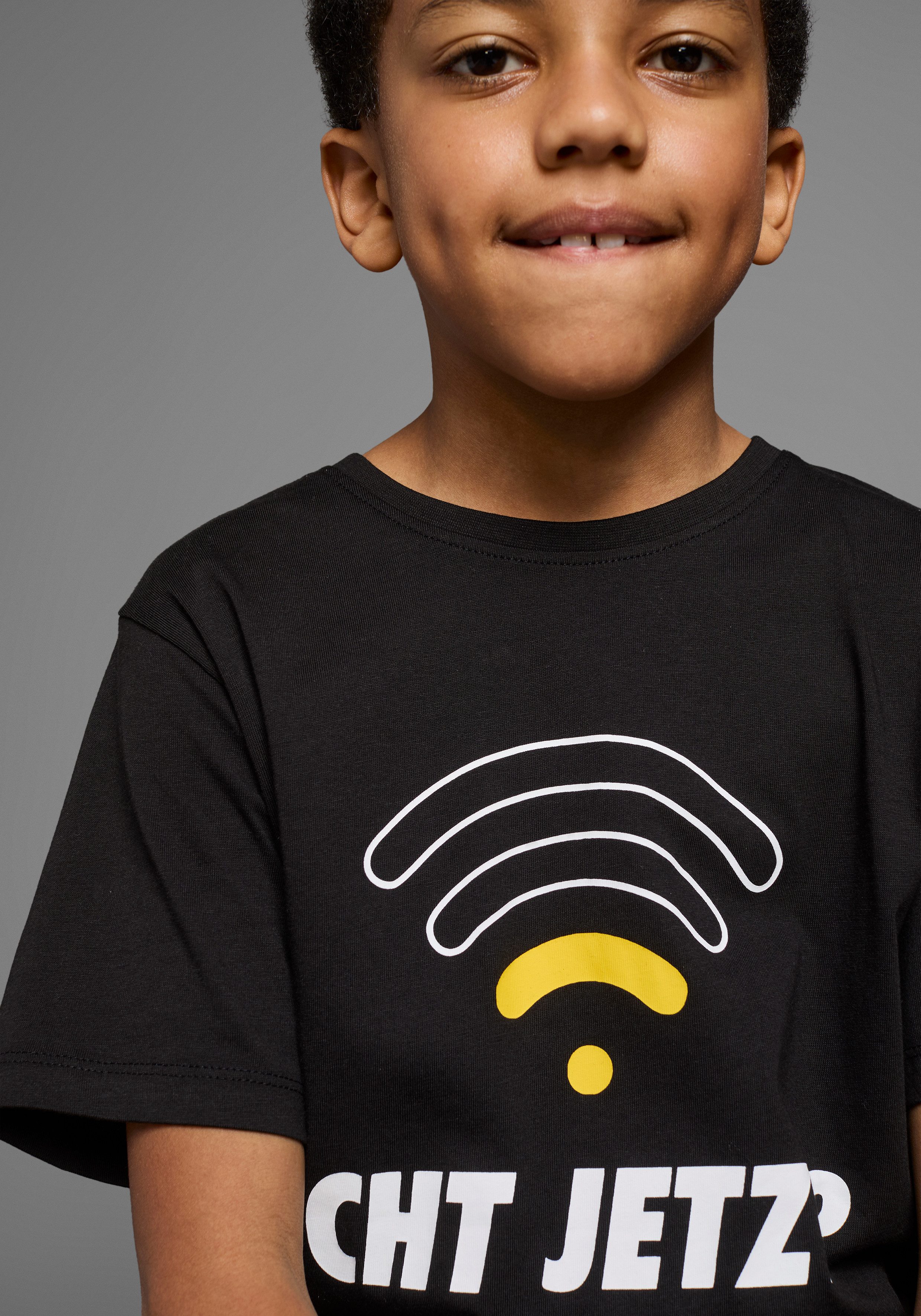 KIDSWORLD T-shirt ECHT JETZT? Korte mouwen, basic pasvorm, bedrukt, ronde hals
