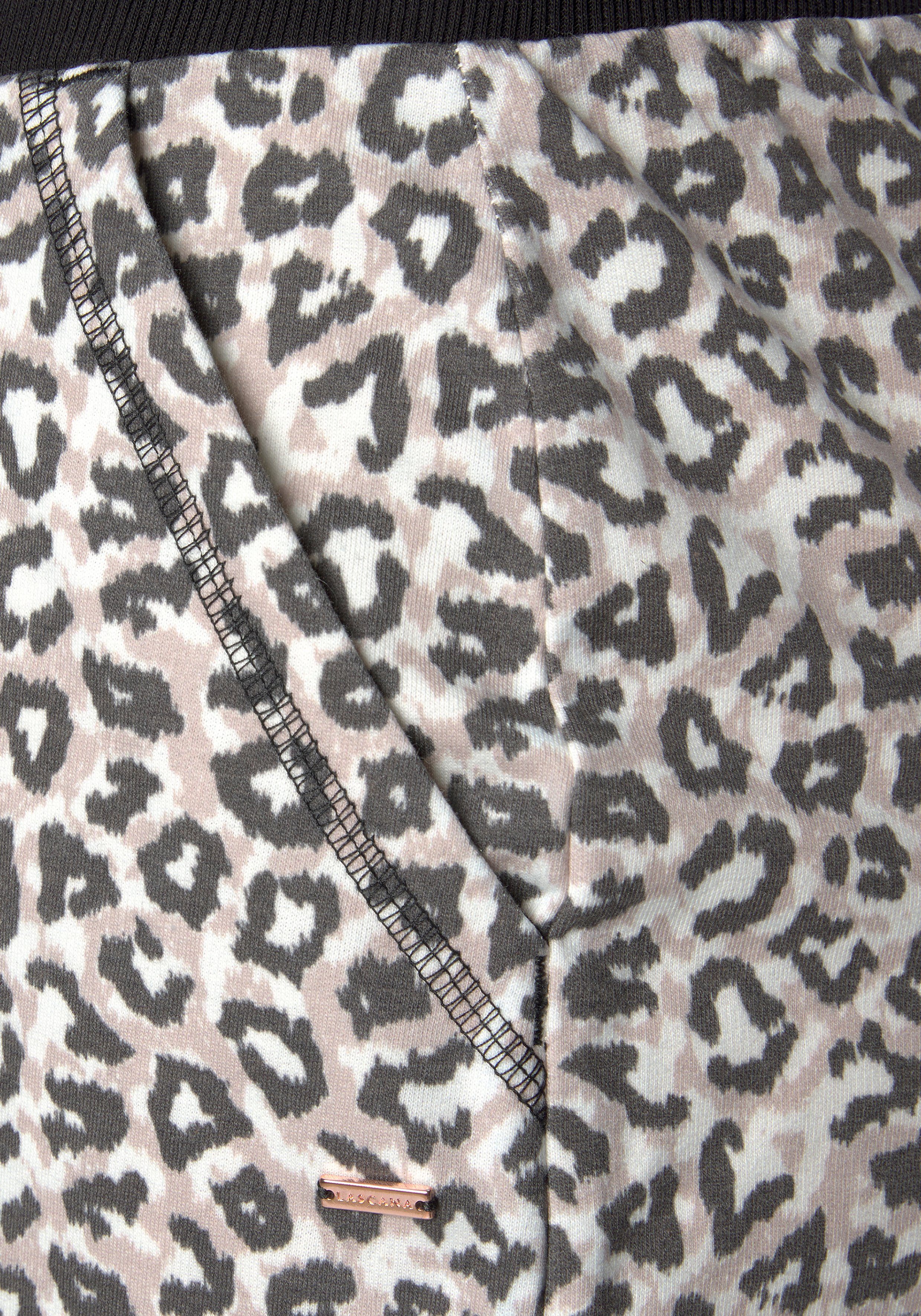 Lascana Short met ribboord en omgeslagen zoom loungewear