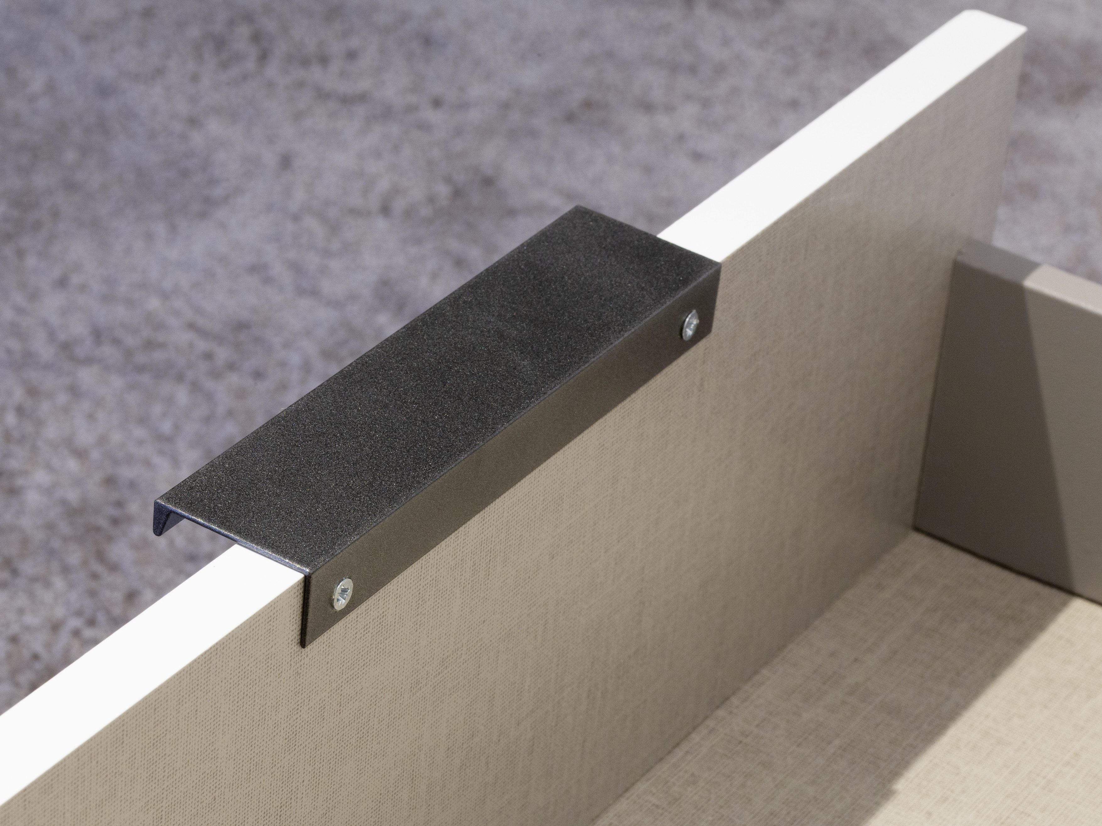 rauch Draaideurkast Kledingkast Kast Garderobe Wasmand NAGATA veel Opbergruimte