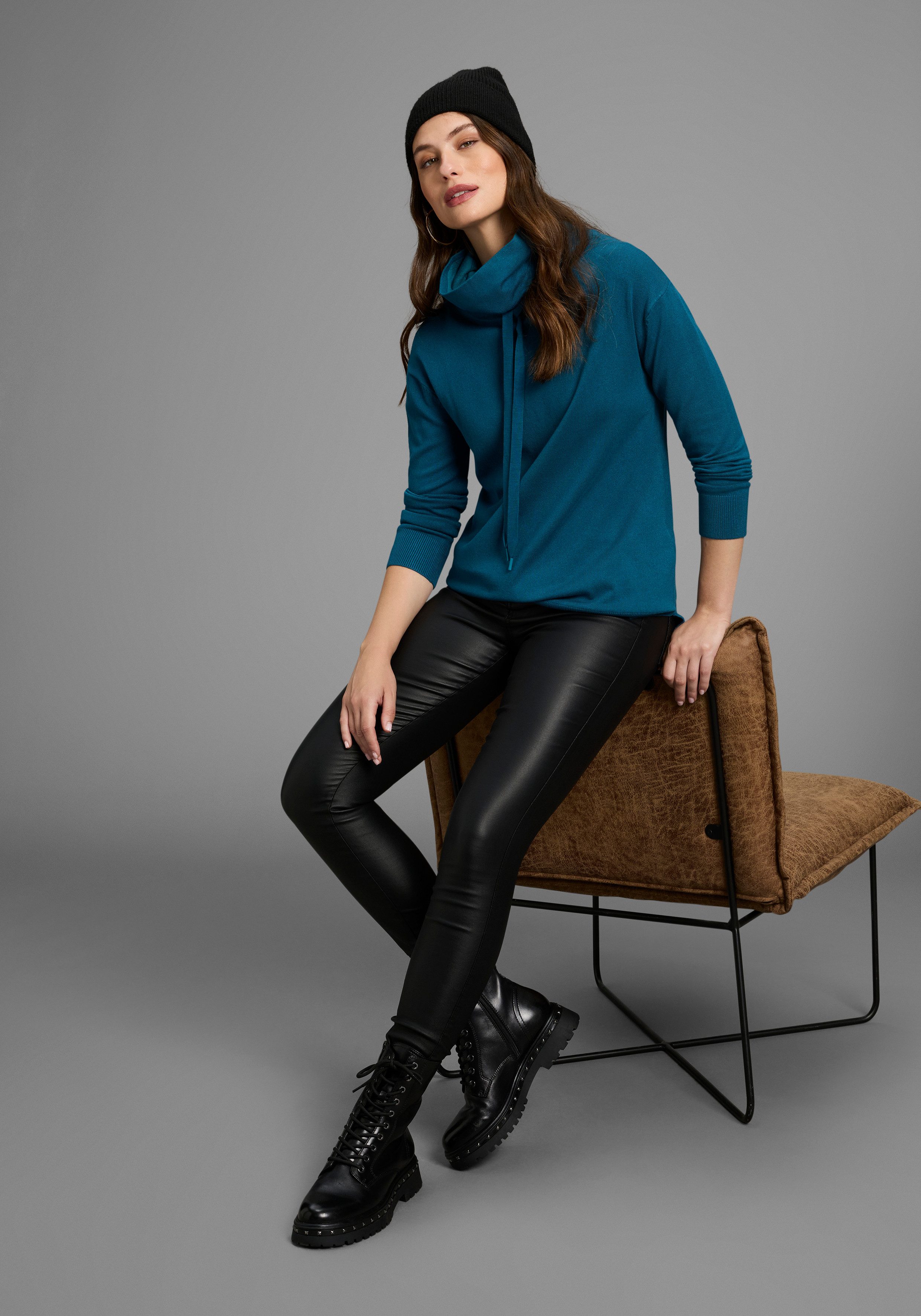 Laura Scott Gebreide trui met sjaalkraag - nieuwe collectie