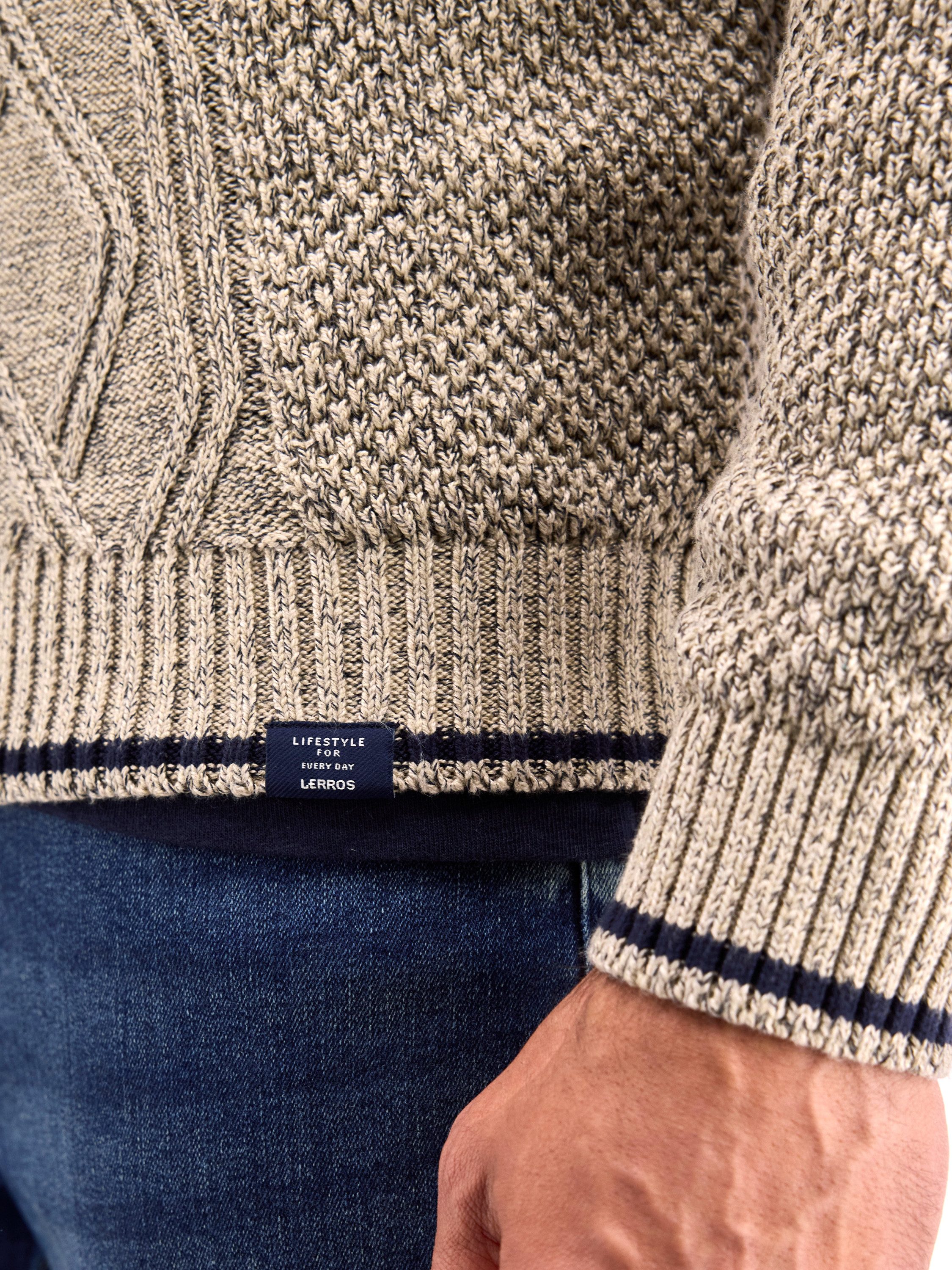 Lerros Gebreide trui LERROS Gebreide pullover met kabelpatroon en Troyerkraag