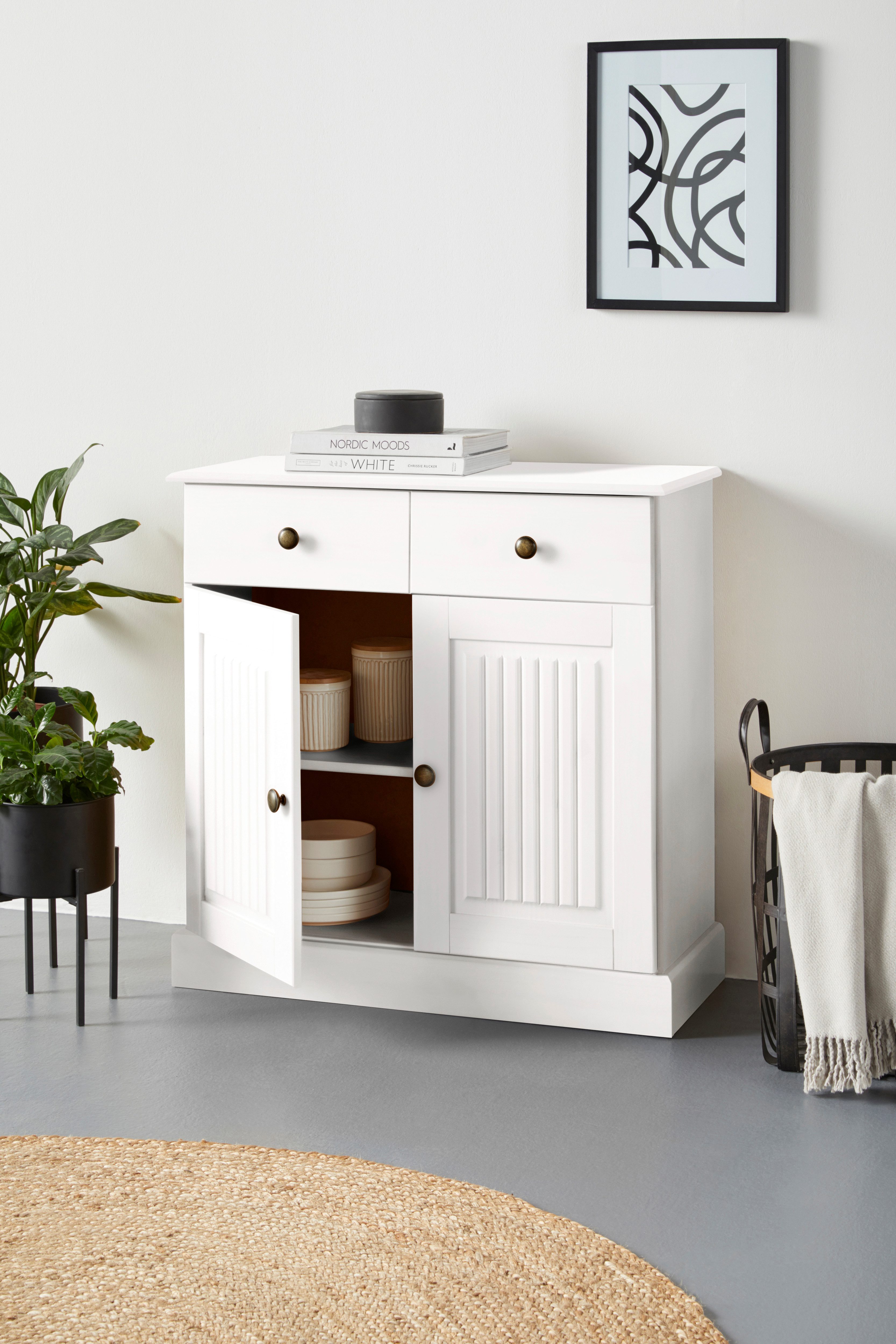 Home affaire Dressoir Liotta Commode met verstelbare inlegplank, massief dennenhout