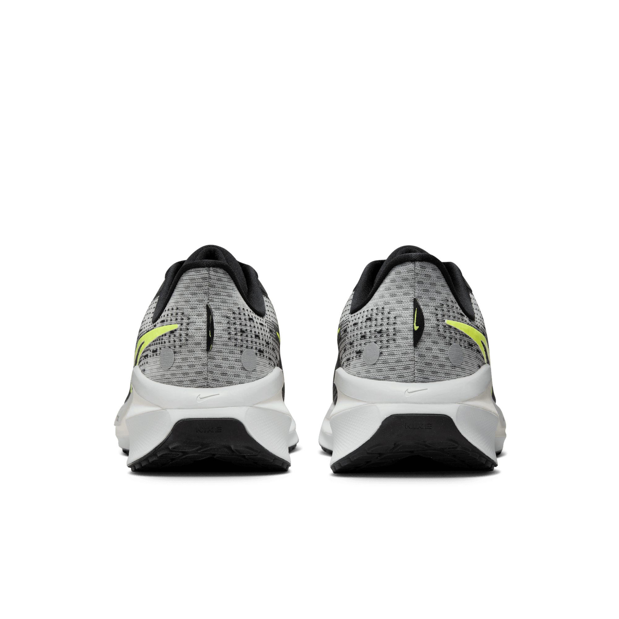 Nike Runningschoenen Vomero 17