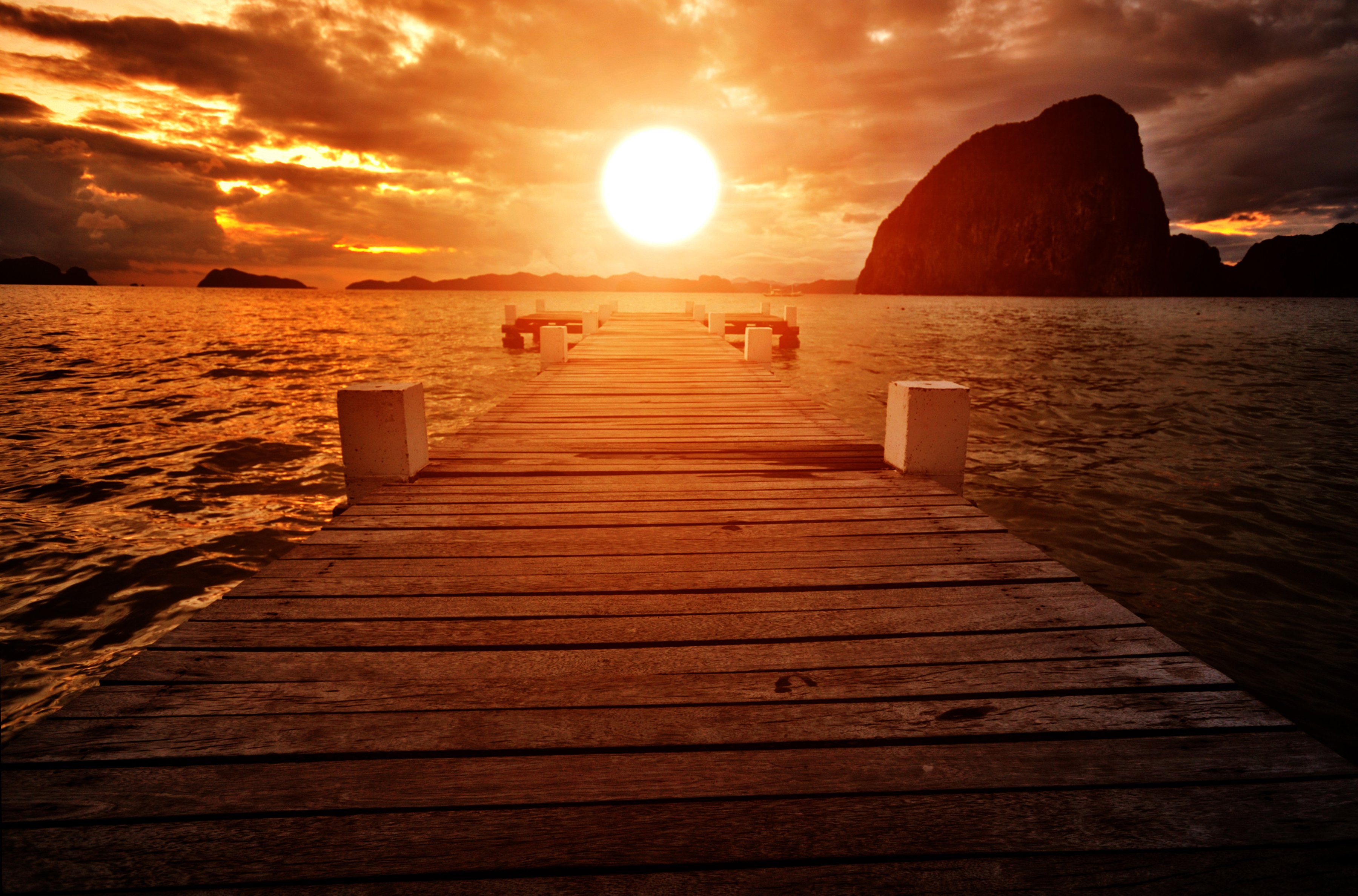 Papermoon Fotobehang Jetty Sunset