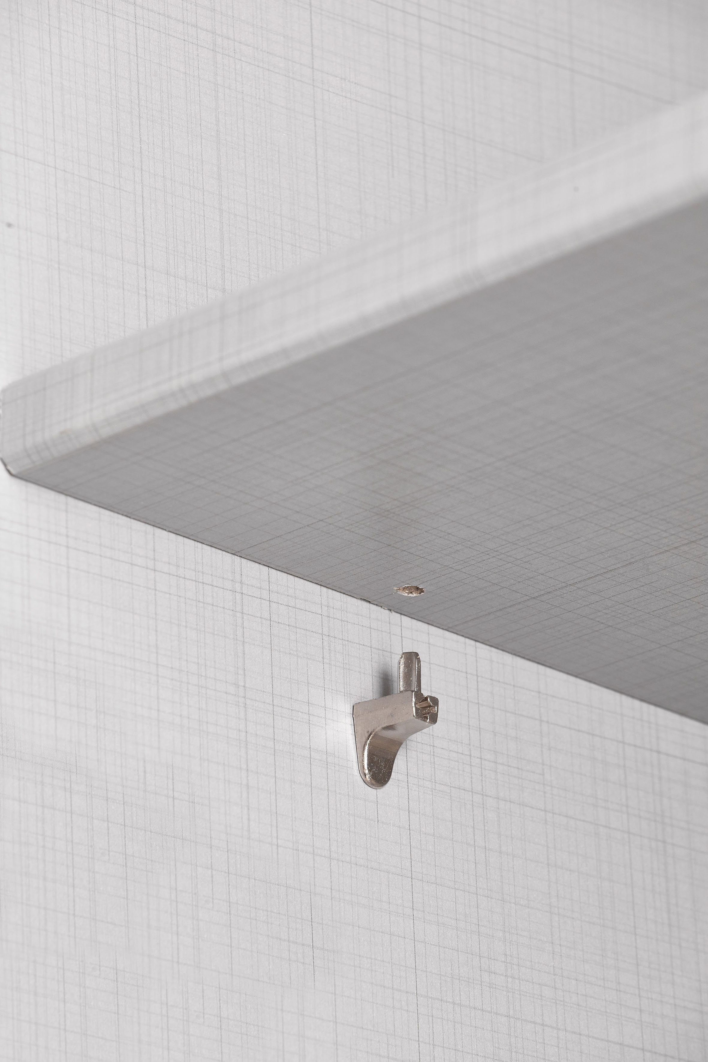 Wimex Zweefdeurkast Norderstedt Inclusief 2 stoffen dozen en 2 extra planken, met glasdeur