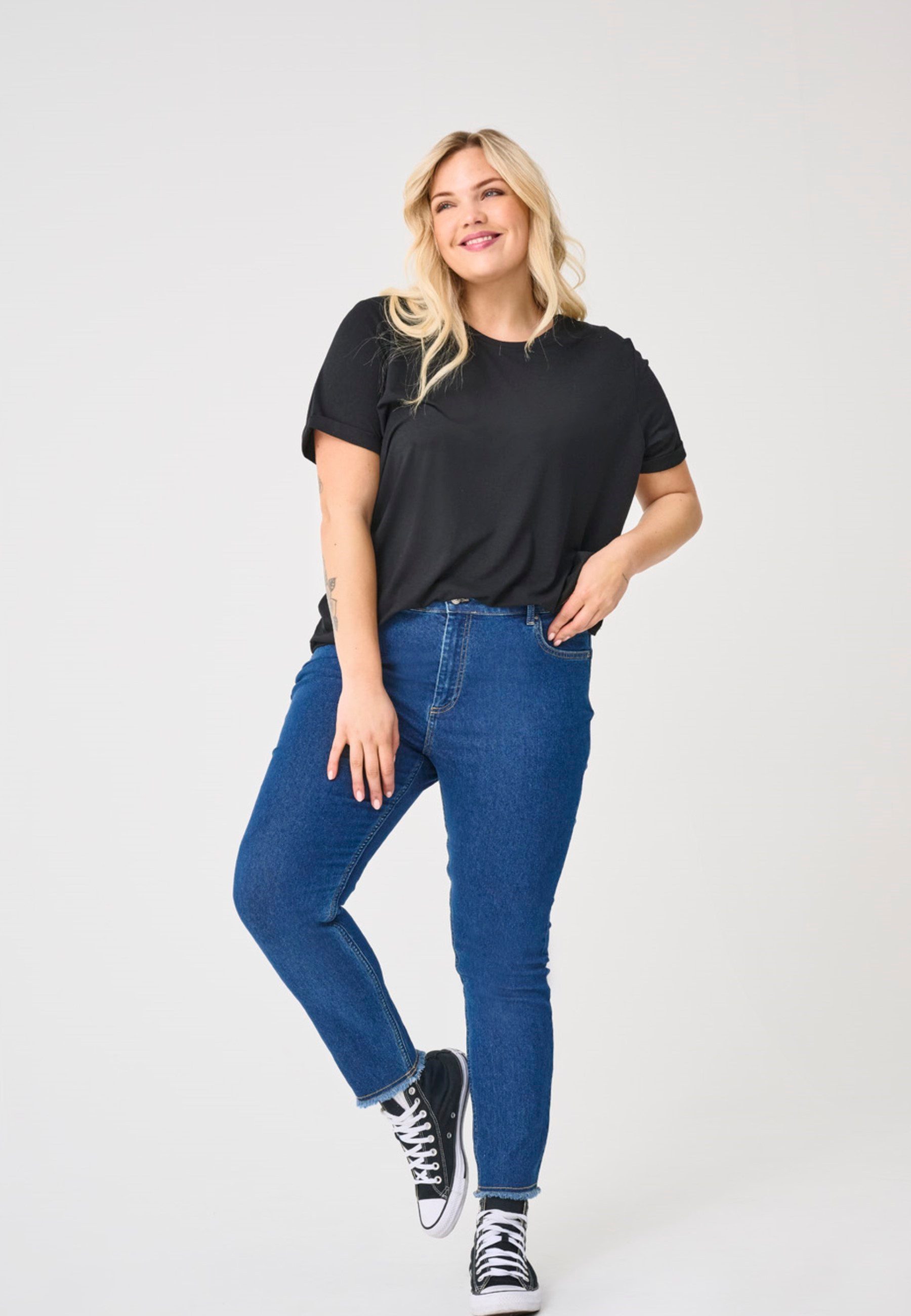 ONLY CARMAKOMA Skinny fit jeans CARHUSH MID SKINNY ANK RW DNM AKM187