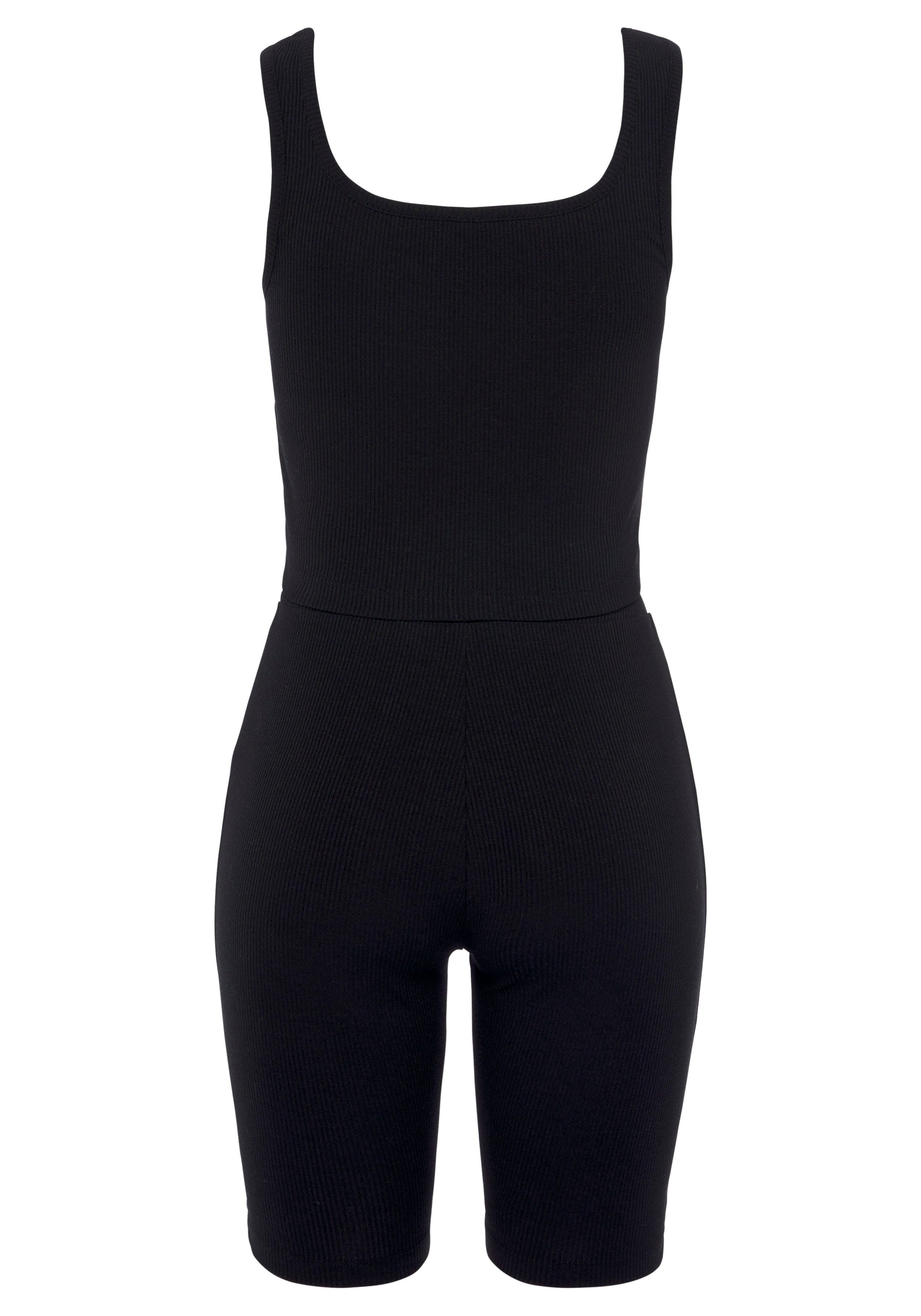Lascana Shortama bestaat uit top en shorts van ribmateriaal, homewear-set