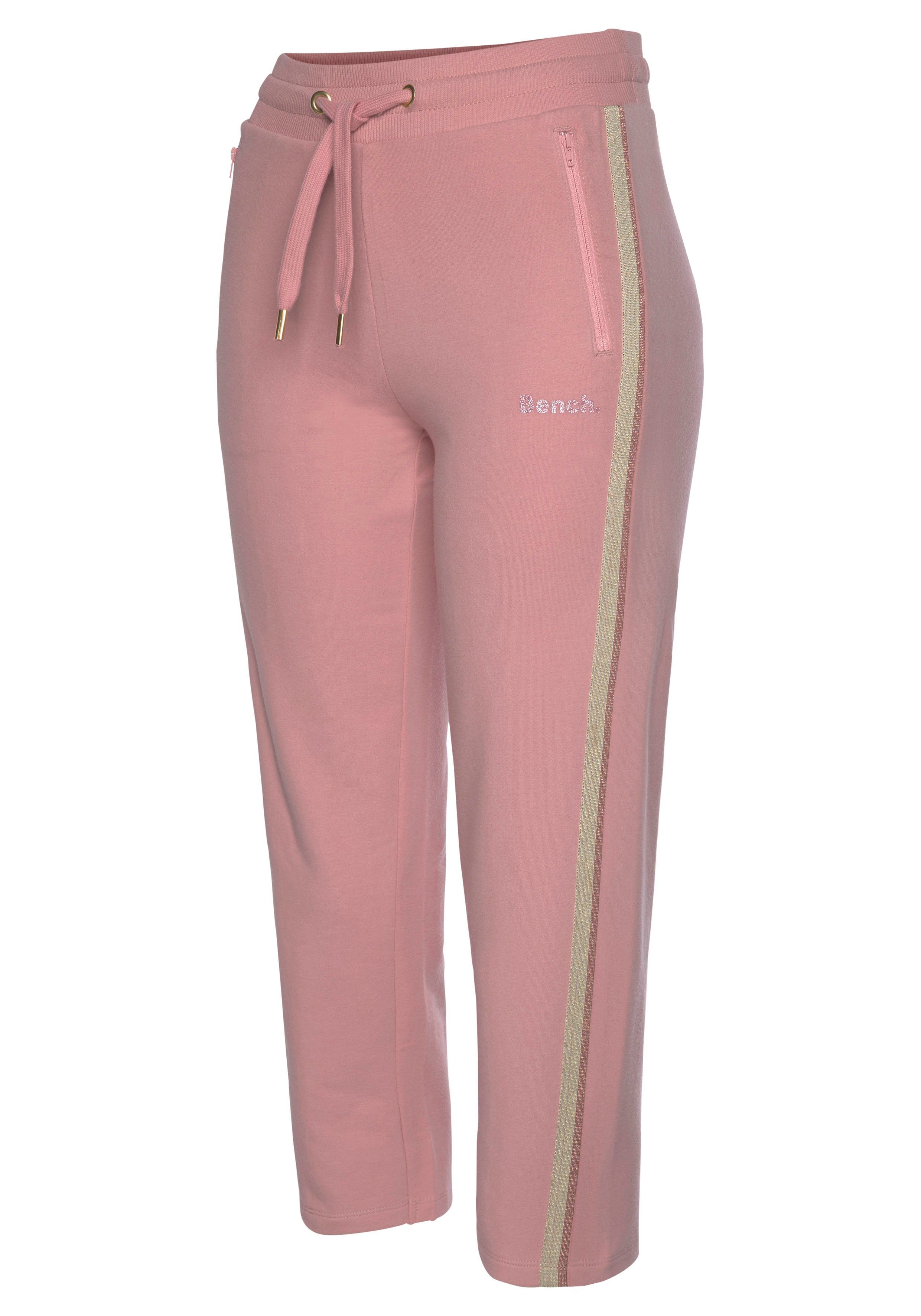 Bench. Loungewear Relax-capribroek met glitterstrepen, loungepak