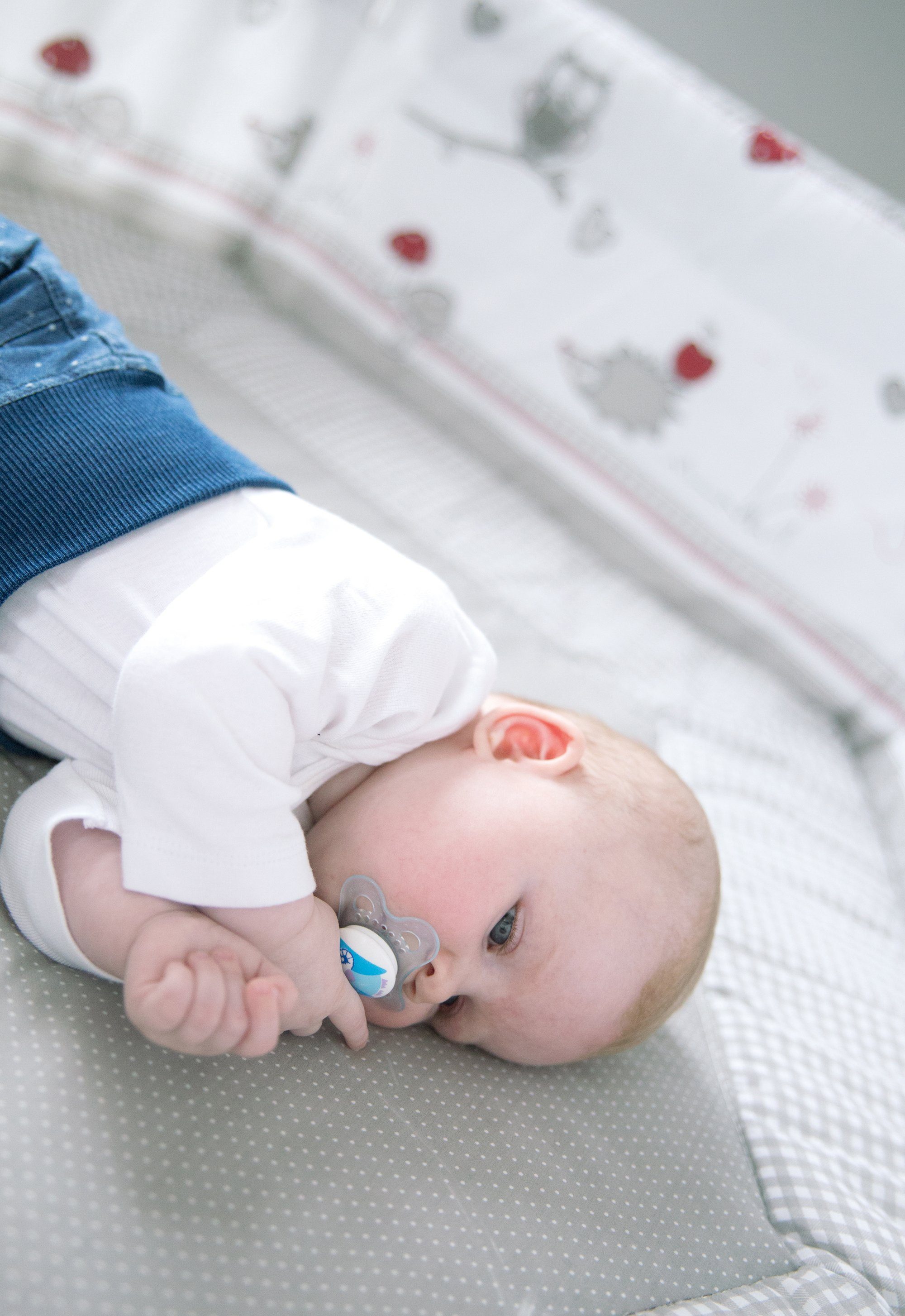 Roba® Box Cosiplay Adam & uil, ecru, 6-hoekig met stoffen inzet en hoofdbeschermer