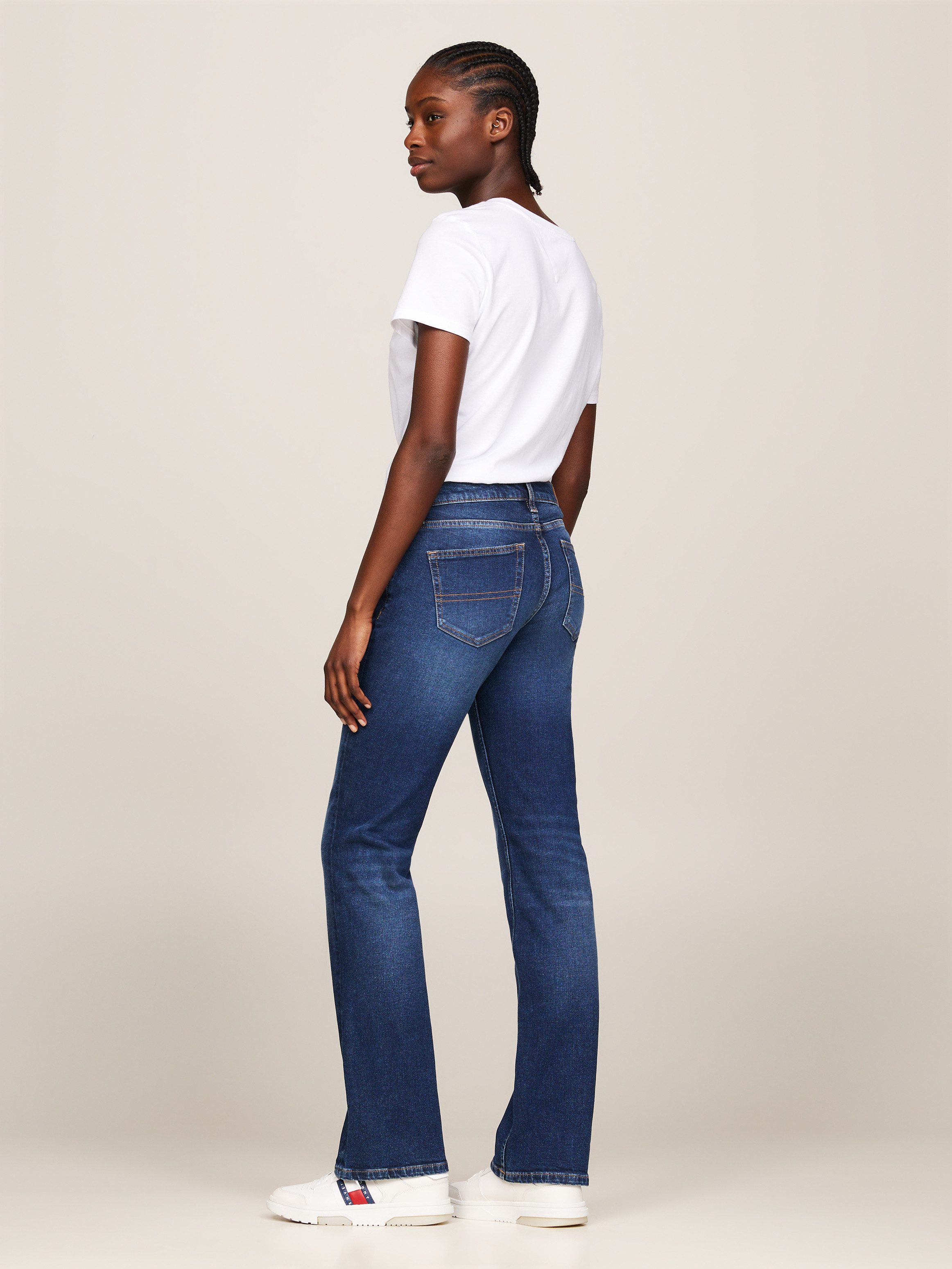 TOMMY JEANS Bootcut jeans MADDIE MD BC DH5161 met logo-badge en borduurwerk