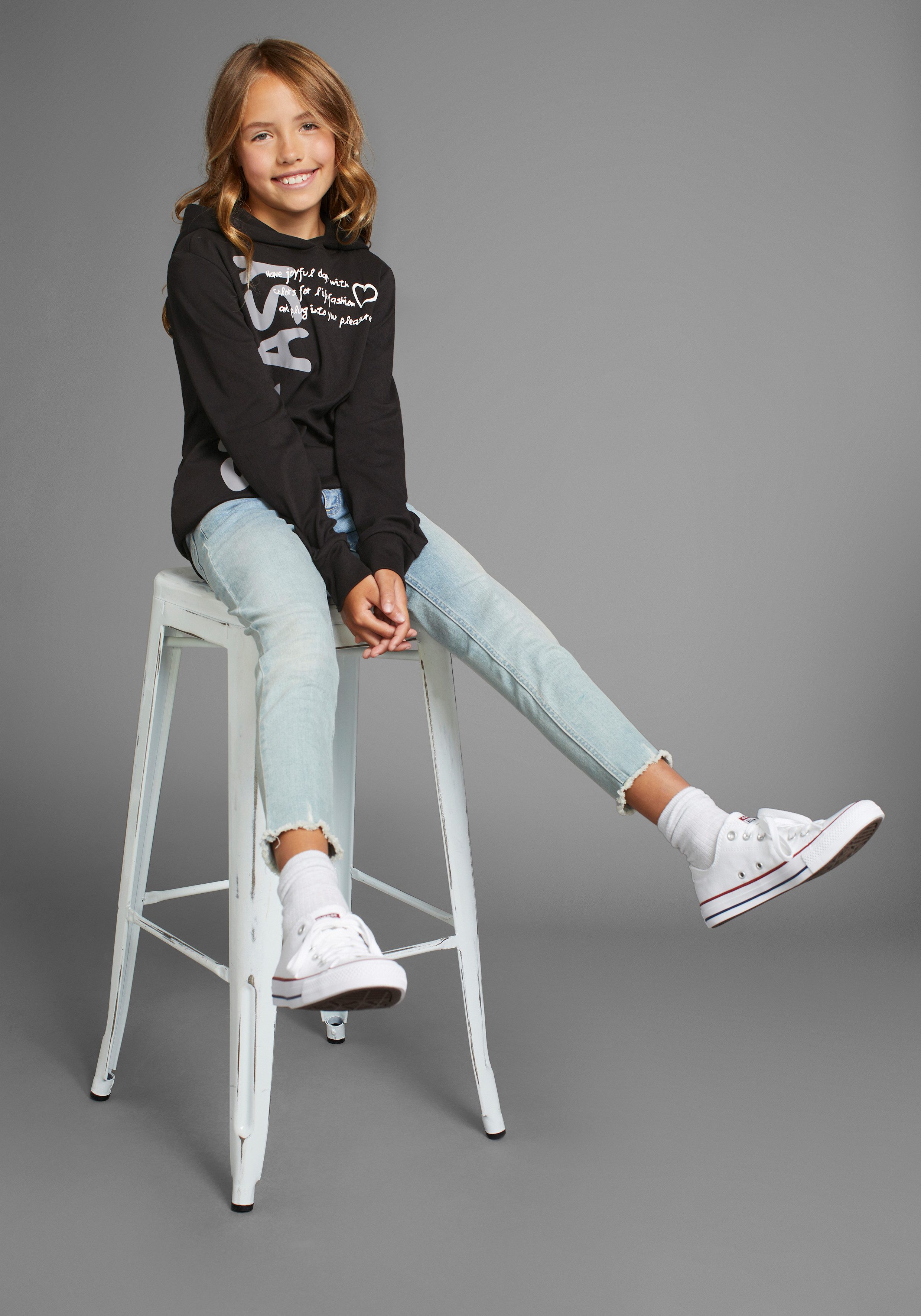 KIDSWORLD Capuchonshirt SO EASY Print Lange mouwen basic pasvorm met modieuze prints