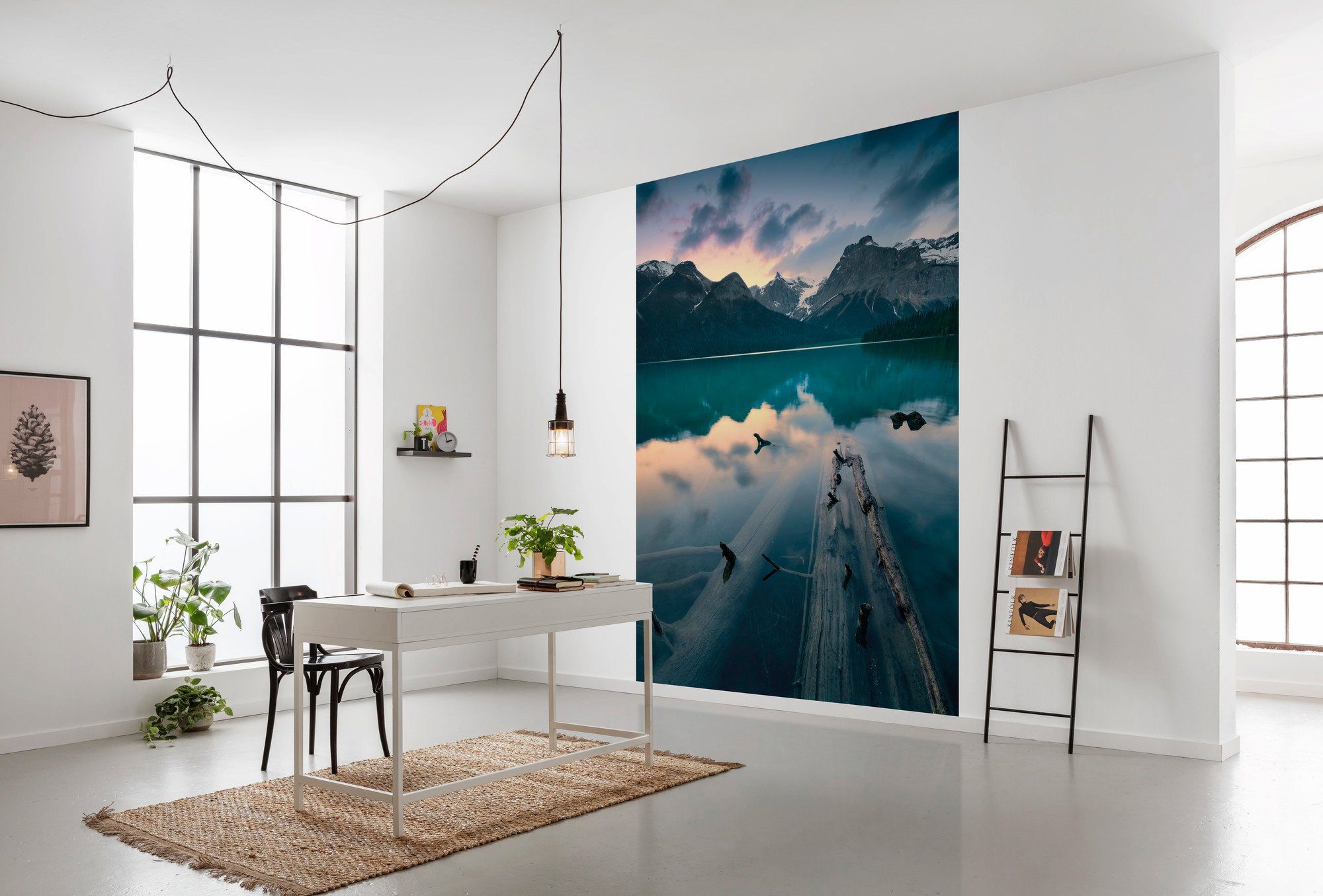 Komar Vliesbehang Digitale print vlies - Burning Emerald - Afmeting 200 x 280 cm (4 stuks)