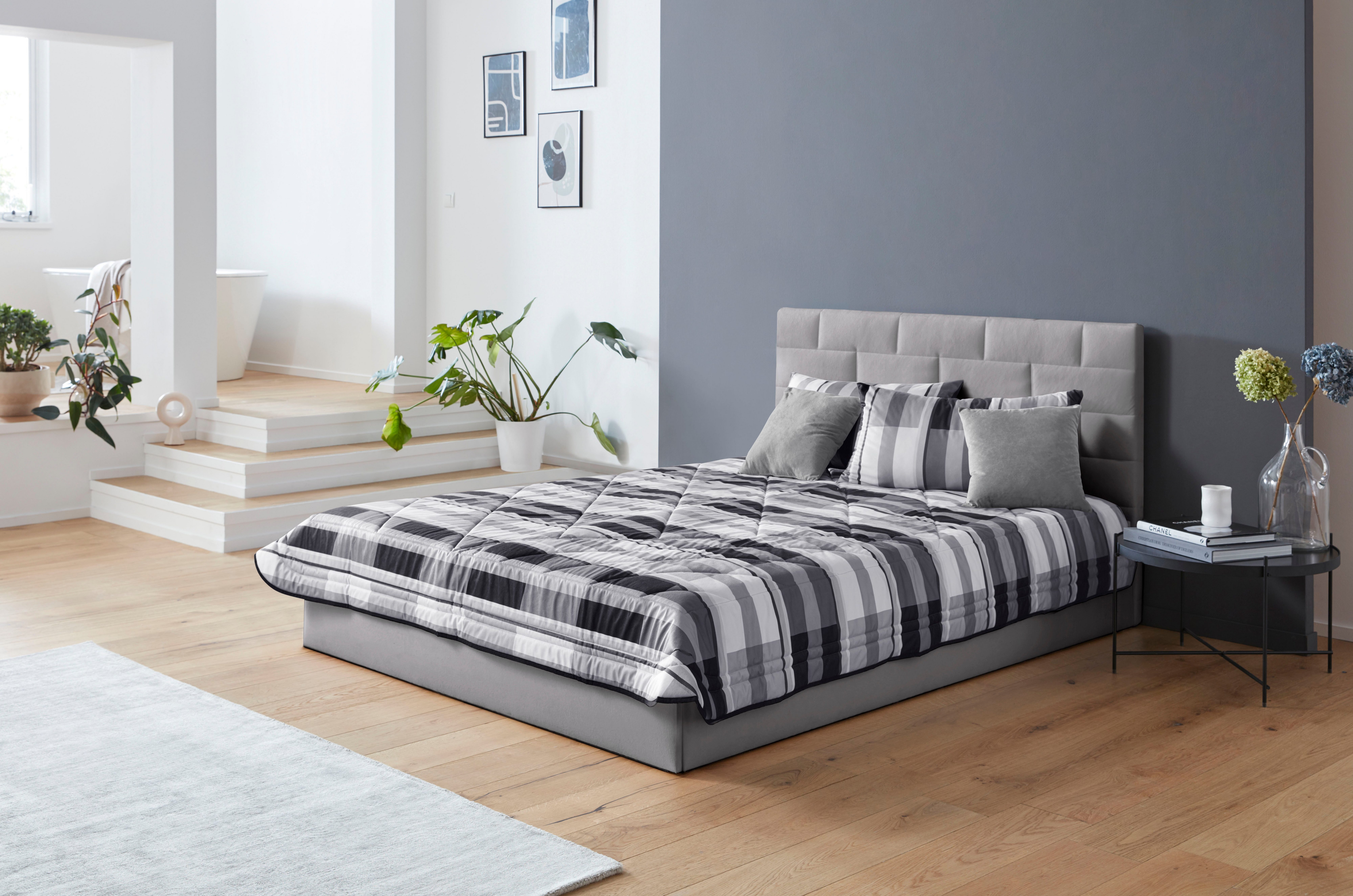 Westfalia Polsterbetten Gestoffeerd bed met bedkist bij uitvoering met matras