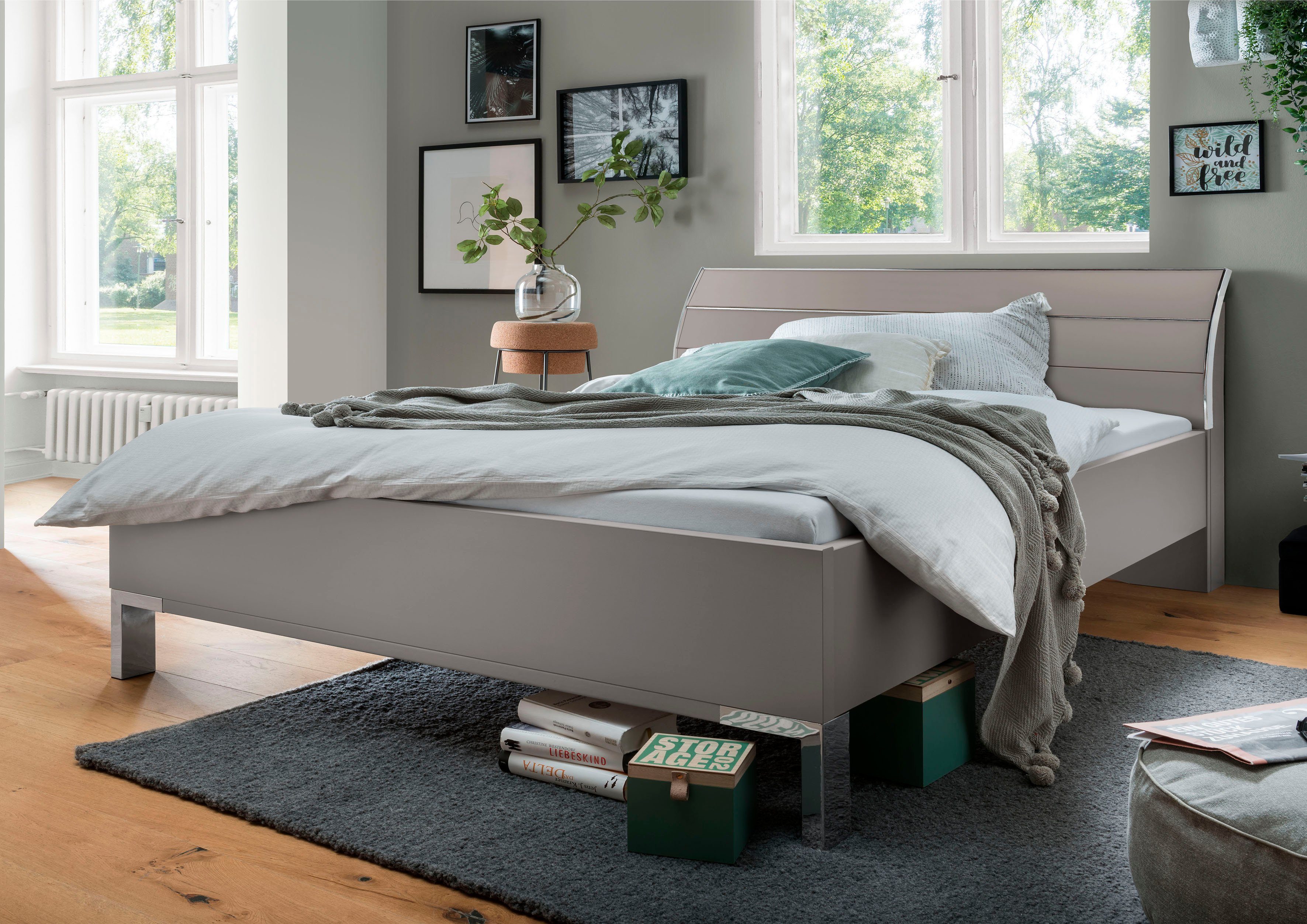 WIEMANN Futonbed Monaco, 4-voudig in hoogte verstelbaar met stijlvol houten hoofdbord, made in germany futonbedden grijs