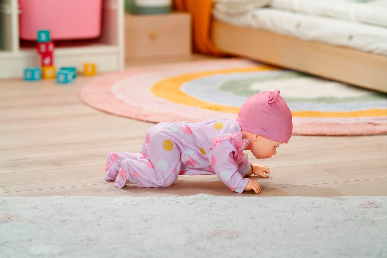 Baby Born Staande pop Emily loop met mij 43 cm