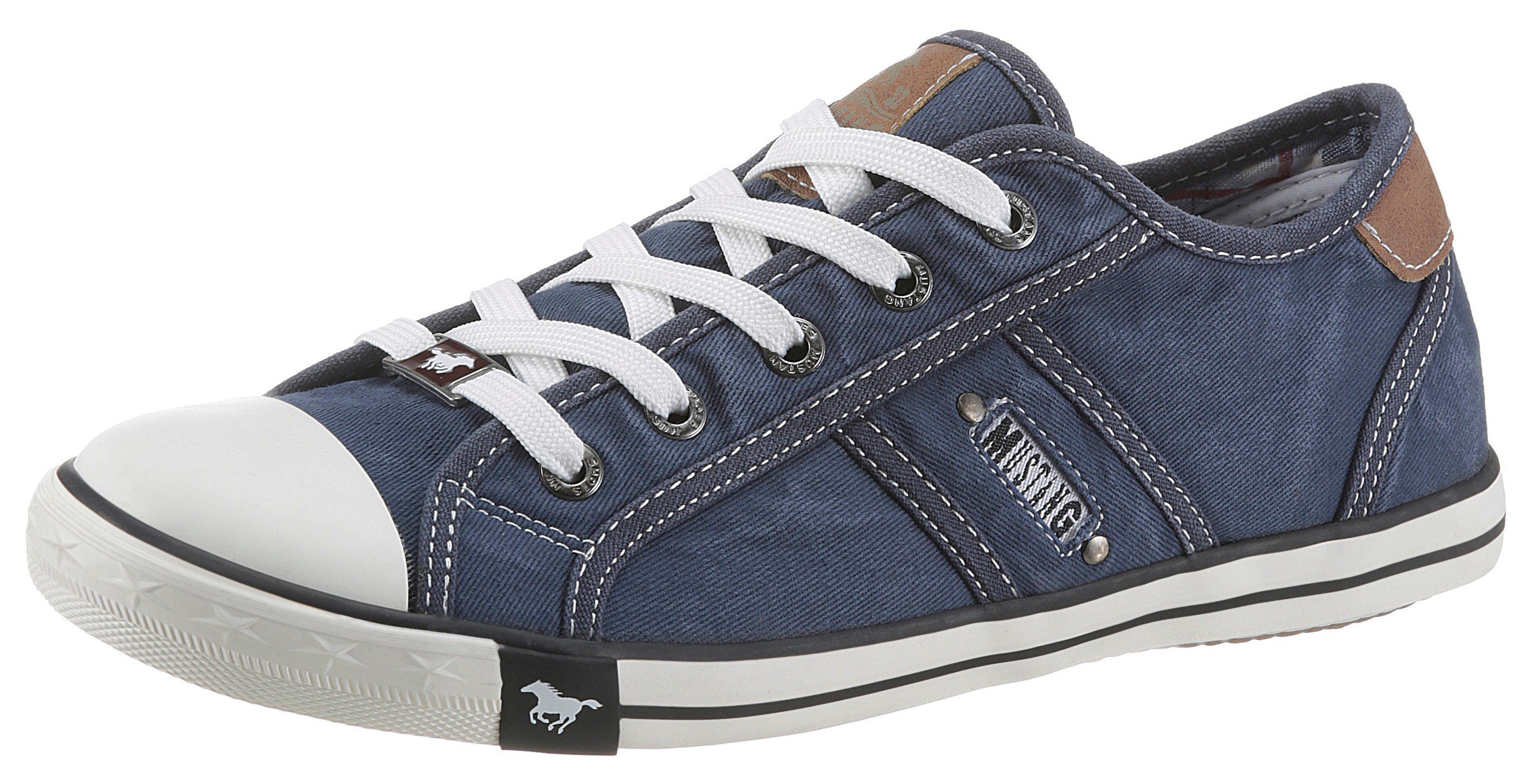 Mustang Shoes Sneakers , vrijetijdsschoen, lage schoen, veterschoen met mustang merklabel