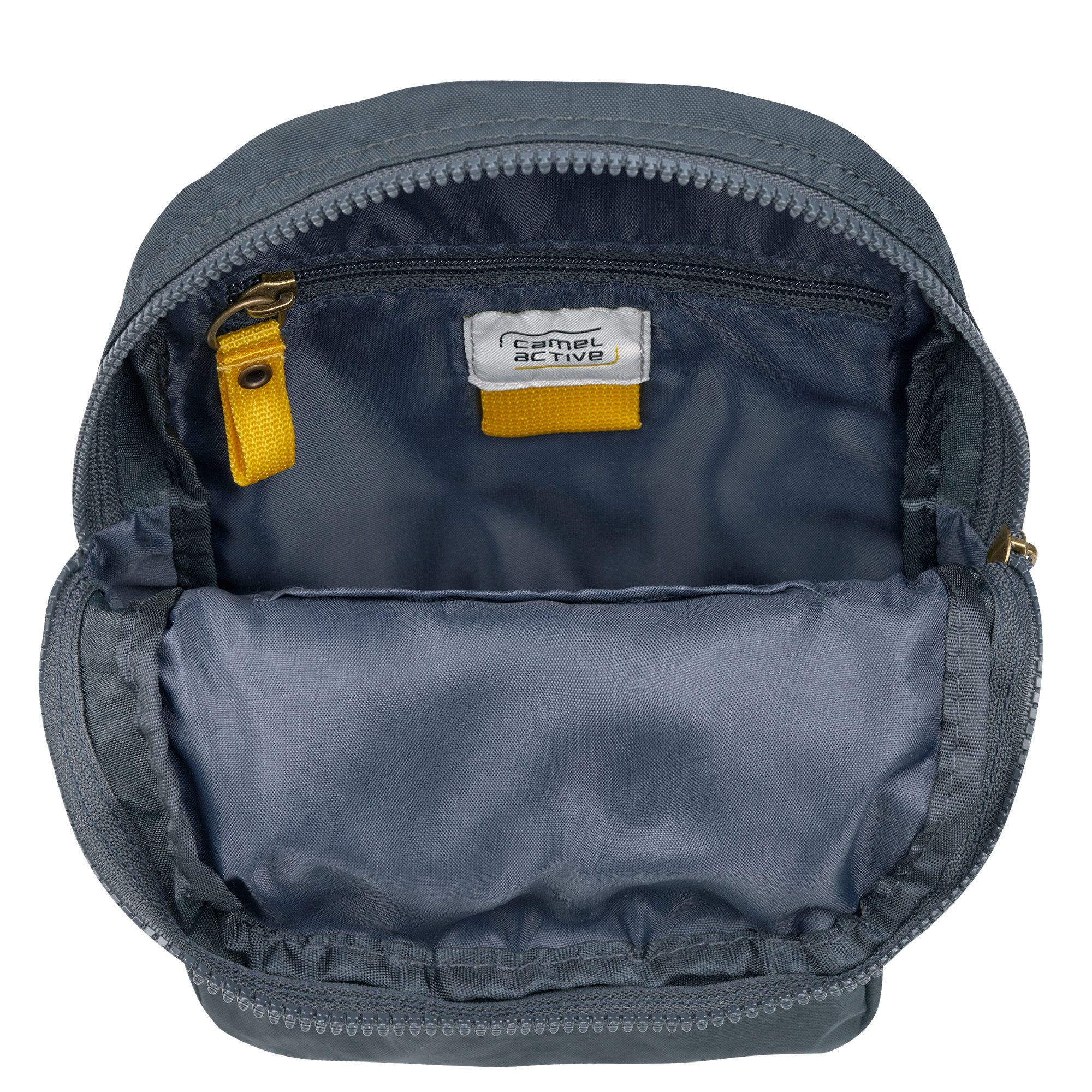 camel active Rugzak Journey veelzijdige metgezel van robuust nylon en met licht gewicht