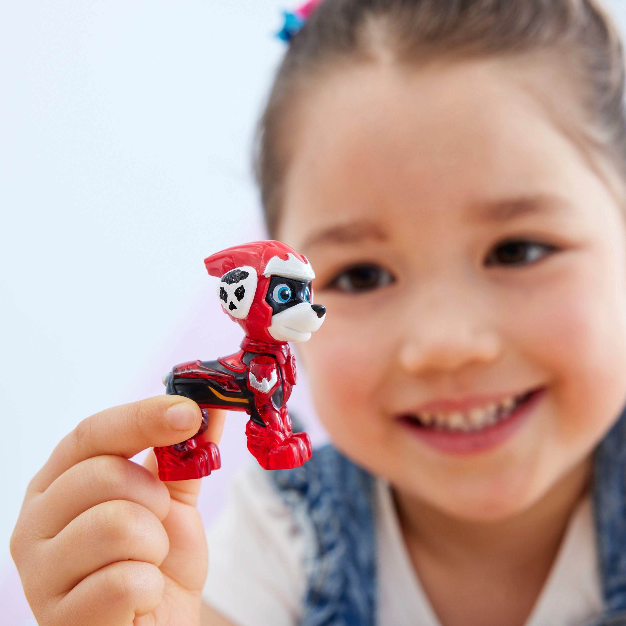 Spin Master Speelgoedauto Paw Patrol - Movie II - Basic Themed Vehicles Marshall van marshall bluseenheid met puppyfiguur, licht- en geluidseffect