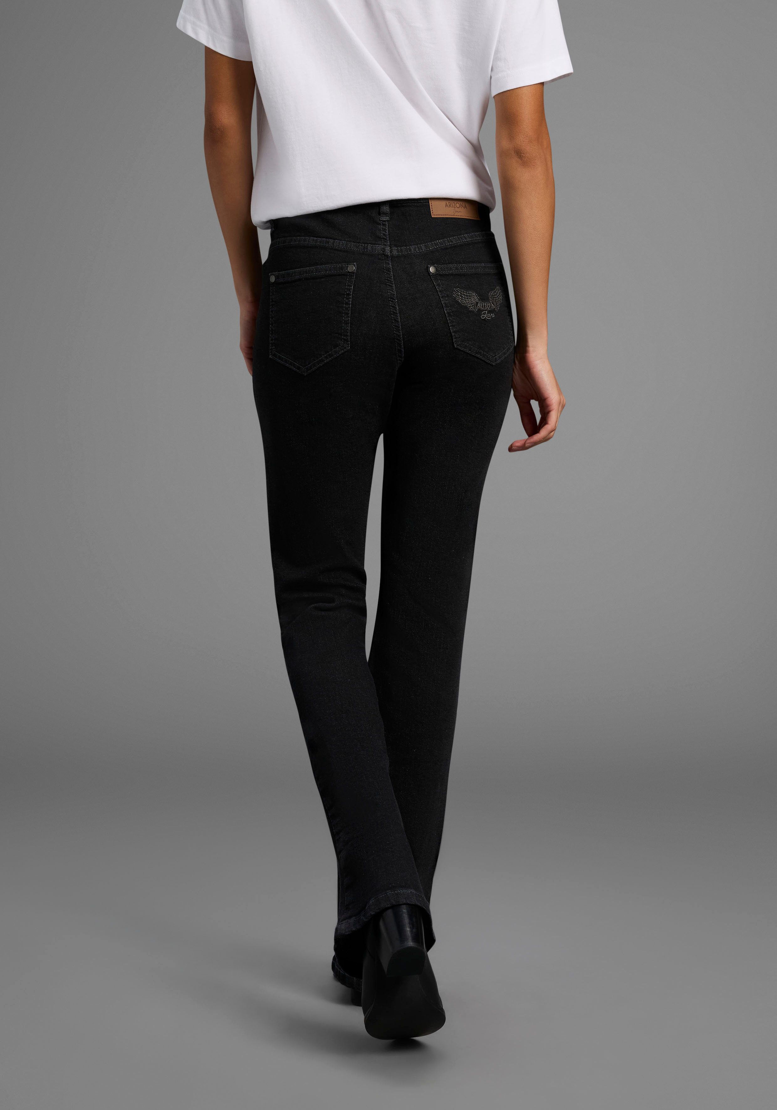 Arizona Bootcut jeans Comfort Fit uitlopende pasvorm, met steekzakken, hoge taille