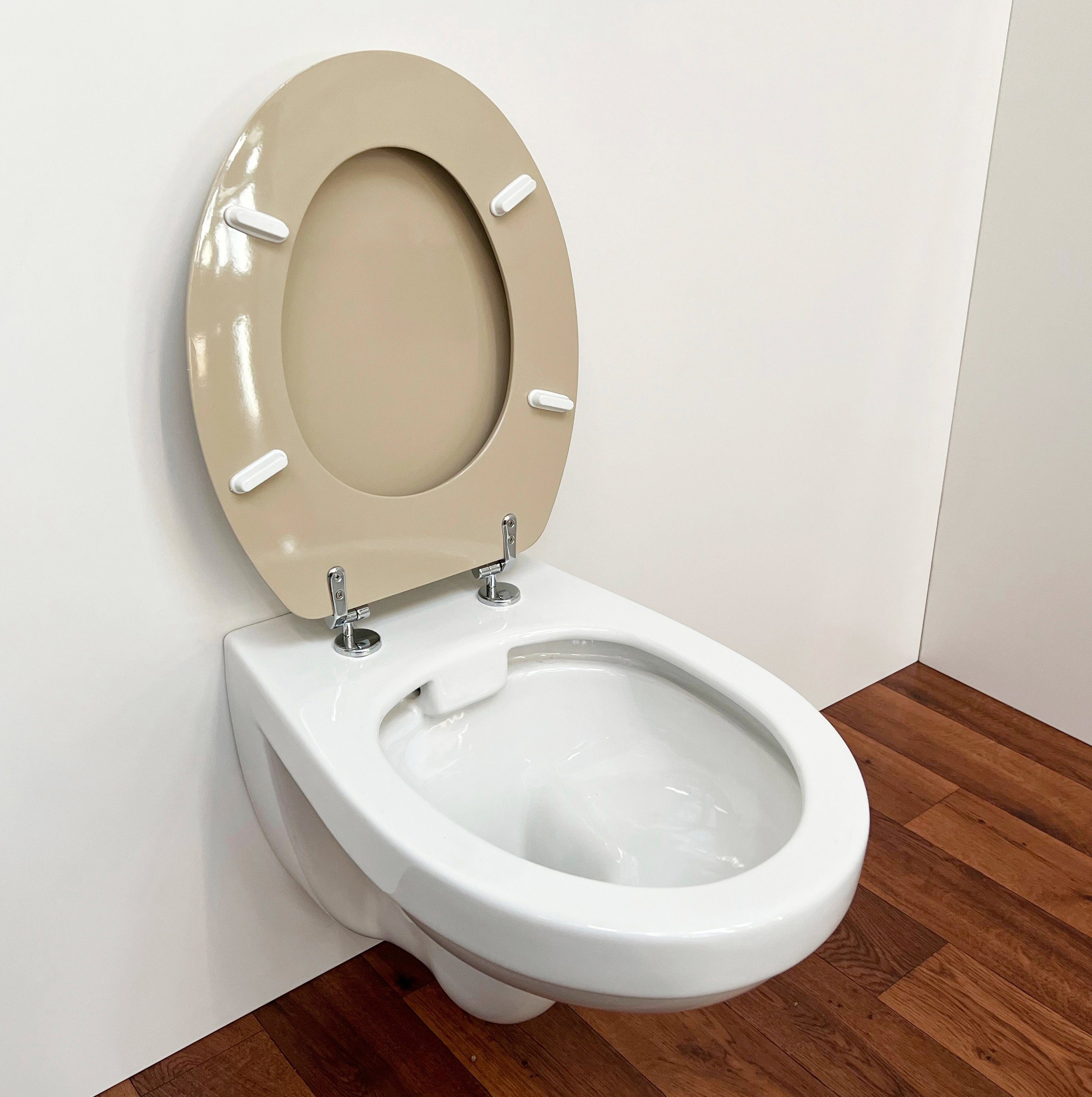 ADOB Toiletzitting uiterst stabiel, messing verchroomde scharnieren