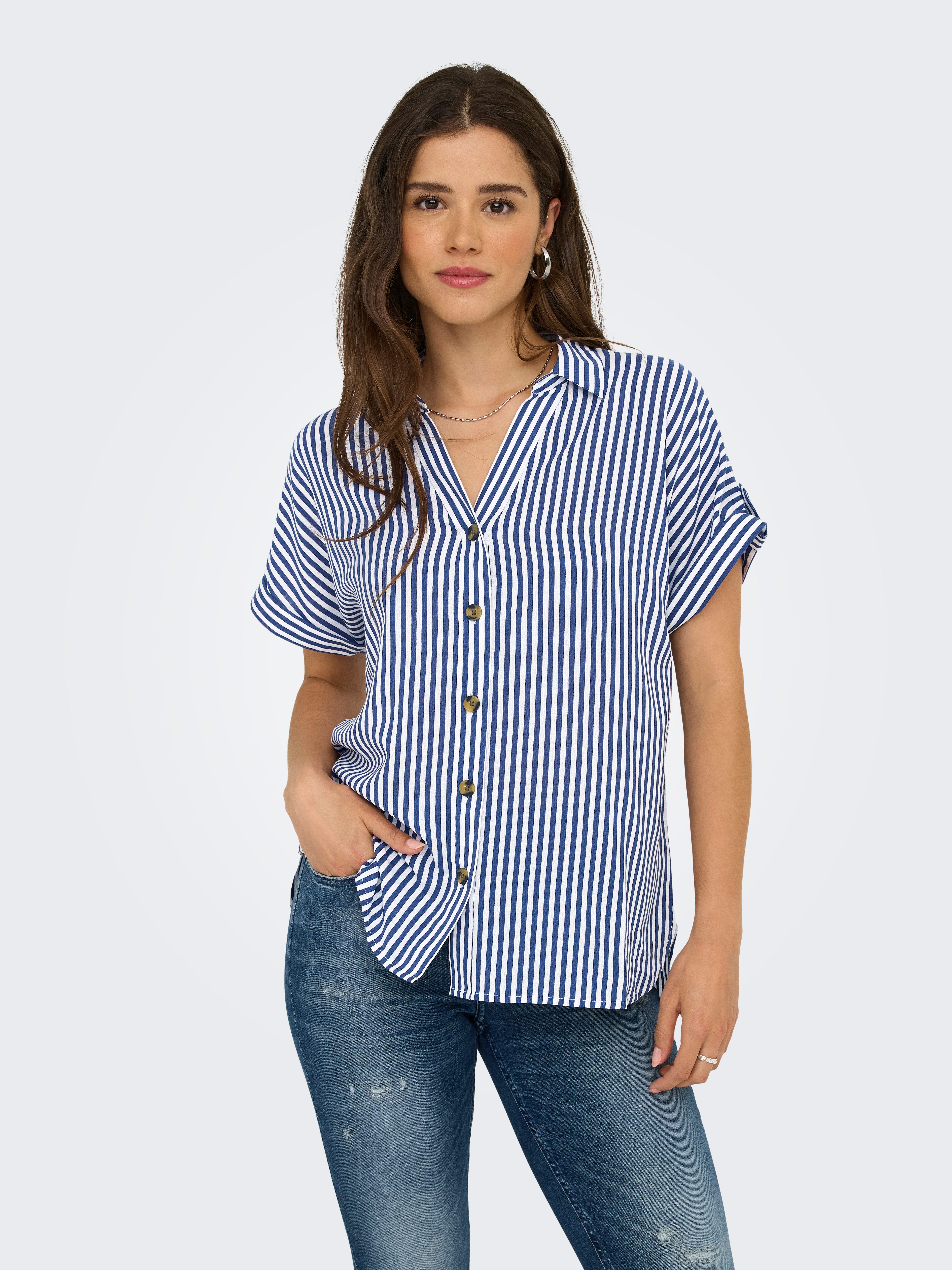 Only Blouse met korte mouwen ONLYASMIN SHIRT S/S WVN NOOS