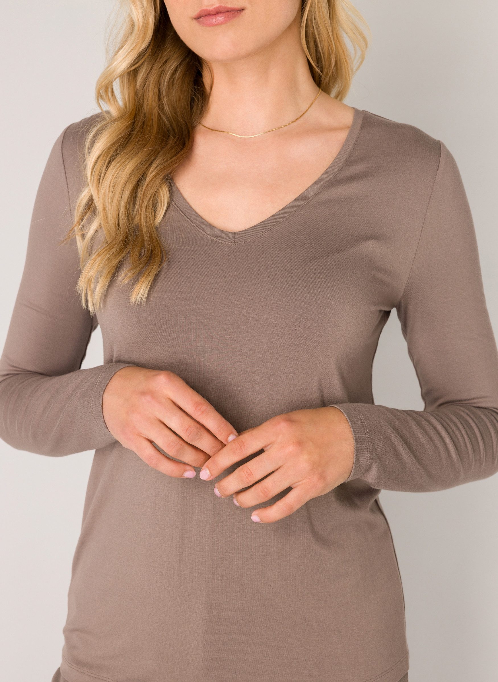 Base Level Shirt met lange mouwen met v-hals