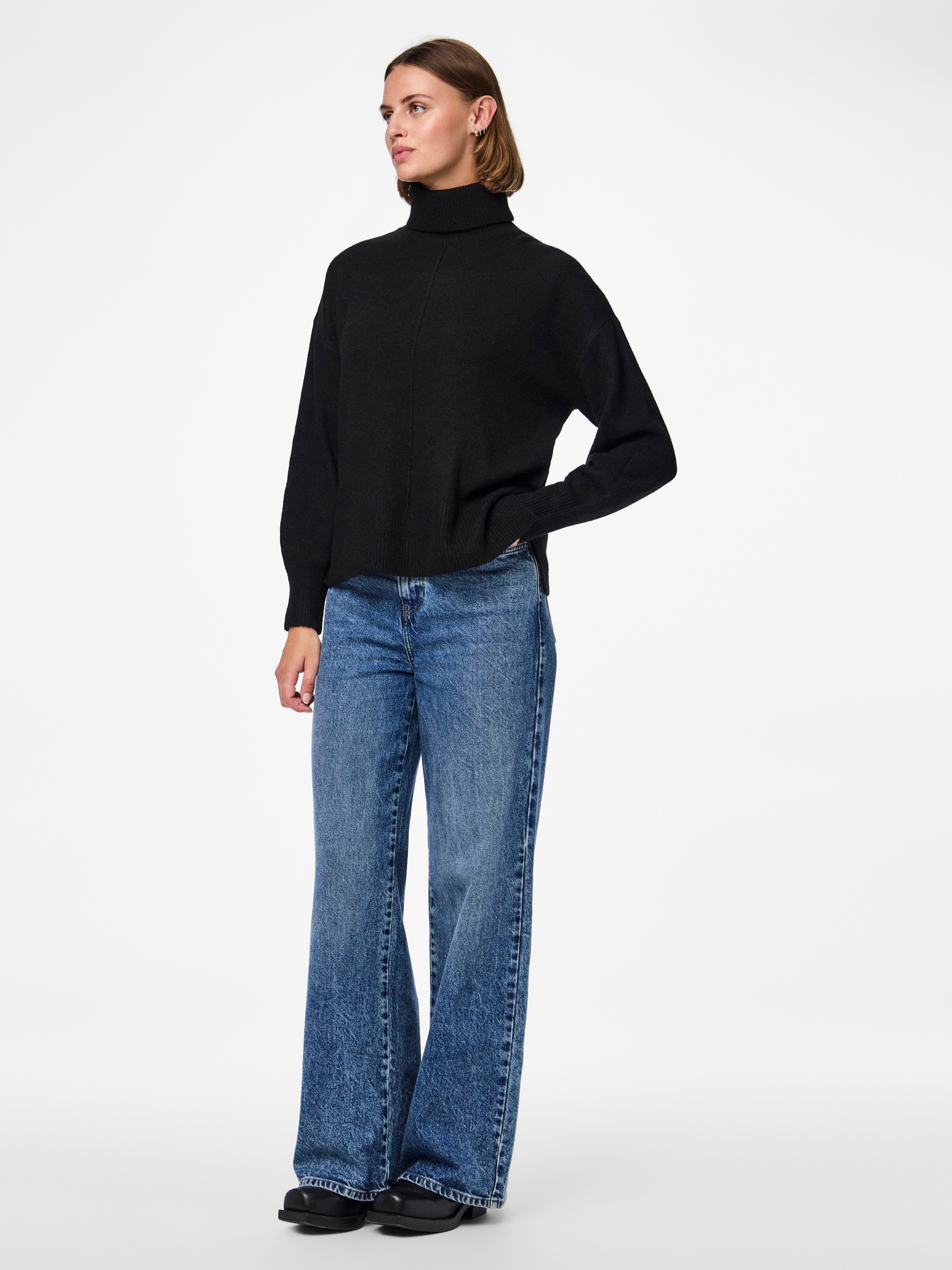 pieces Coltrui PCMALOU LS ROLLNECK KNIT NOOS BC