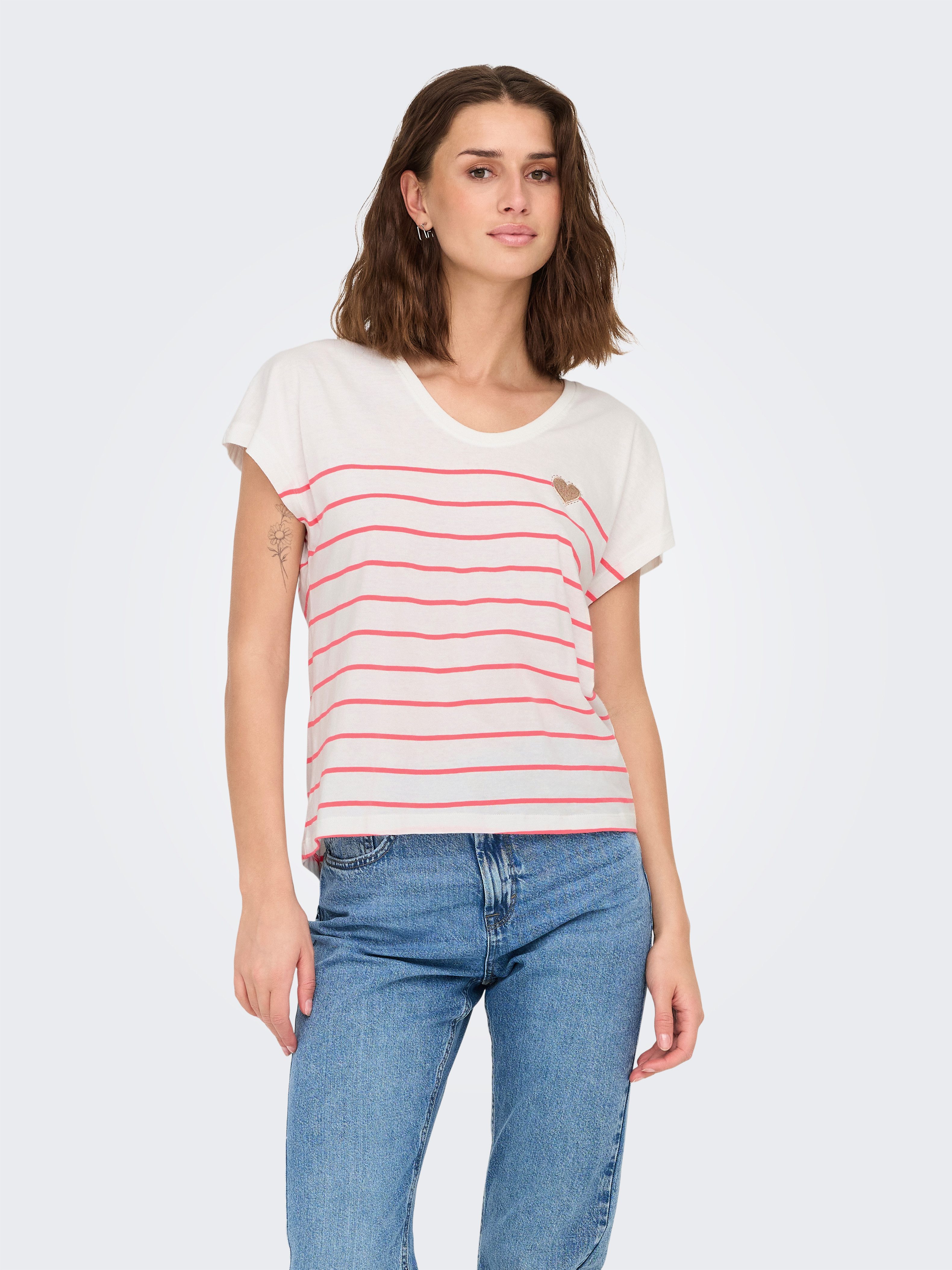 Only Shirt met korte mouwen ONLEMILY LIFE S/S HEART TOP CS JRS dames t-shirts maat XL (42) wit