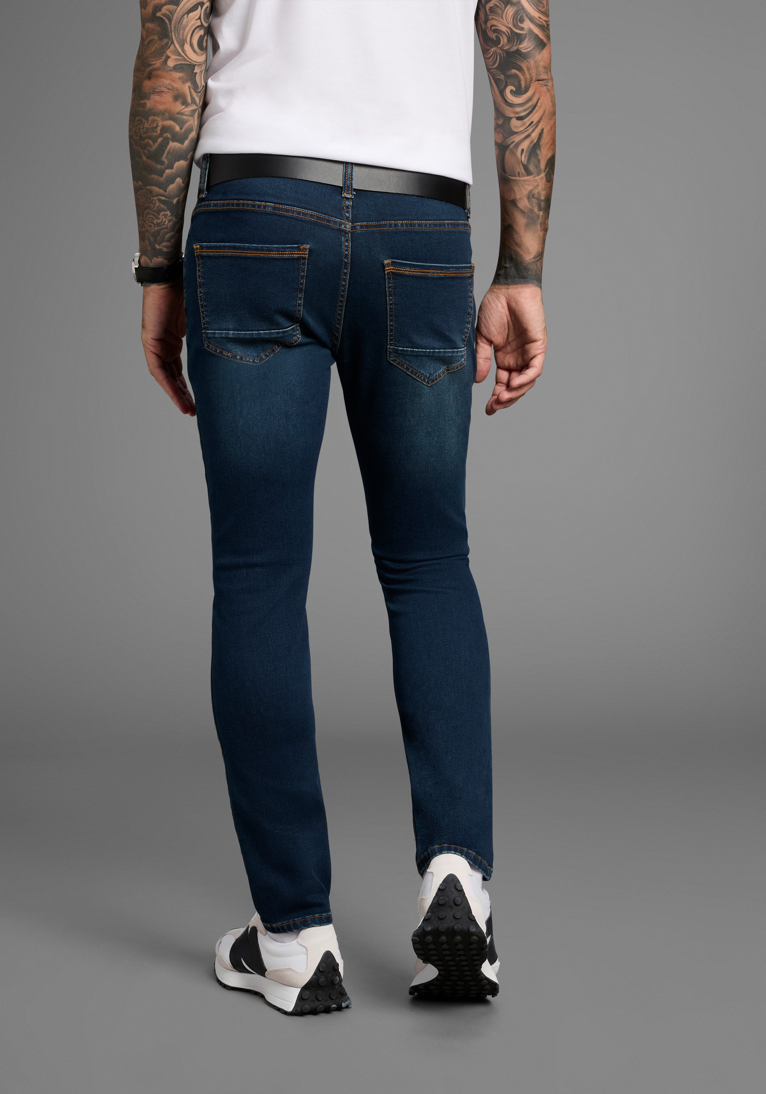 Bruno Banani Slim fit jeans Grady smalle pasvorm, lage taillehoogte, met steekzakken