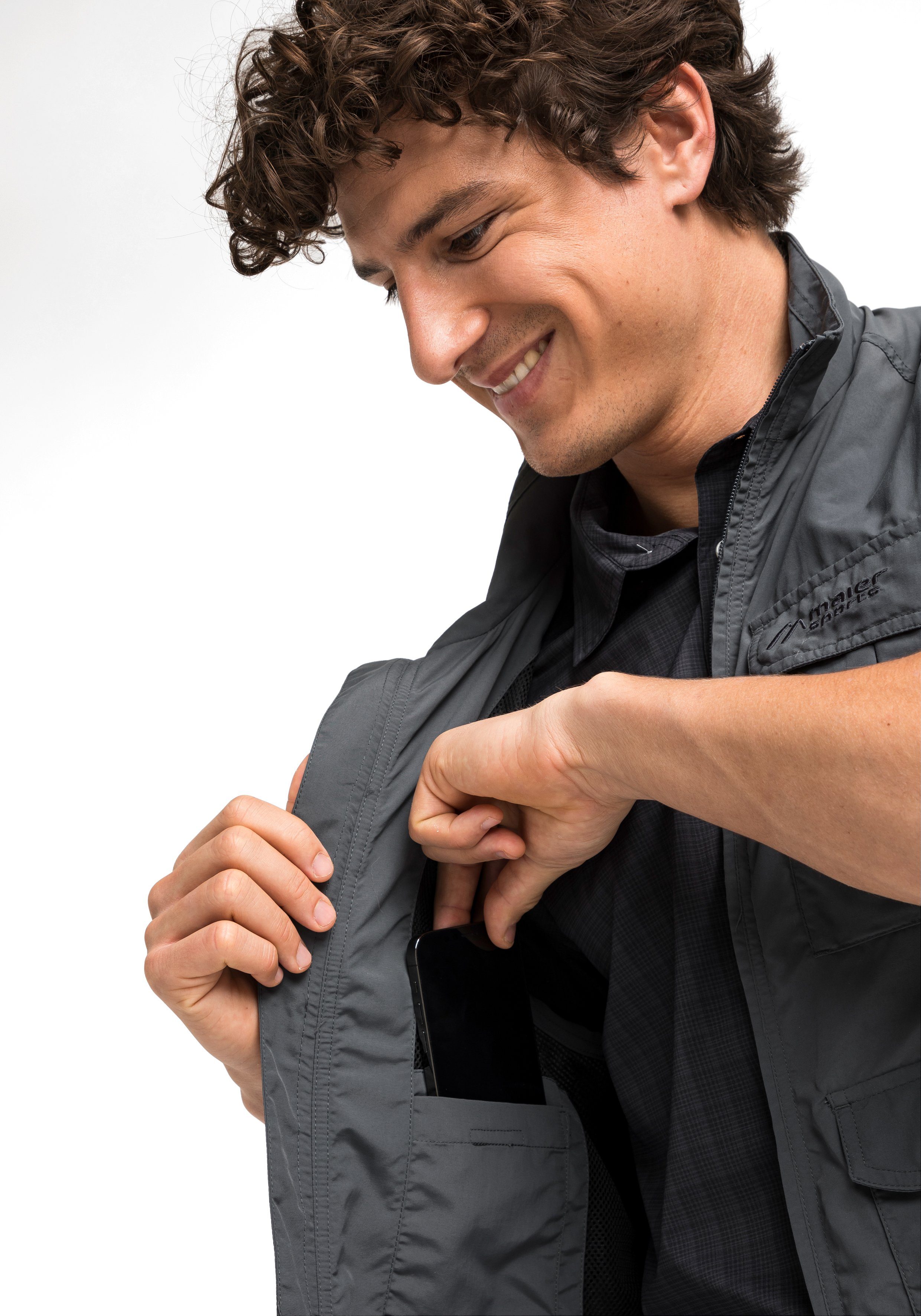 Maier Sports Functioneel jack VALDEMAR Veelzijdige functionele bodywarmer, perfect voor wandelen en vakantie