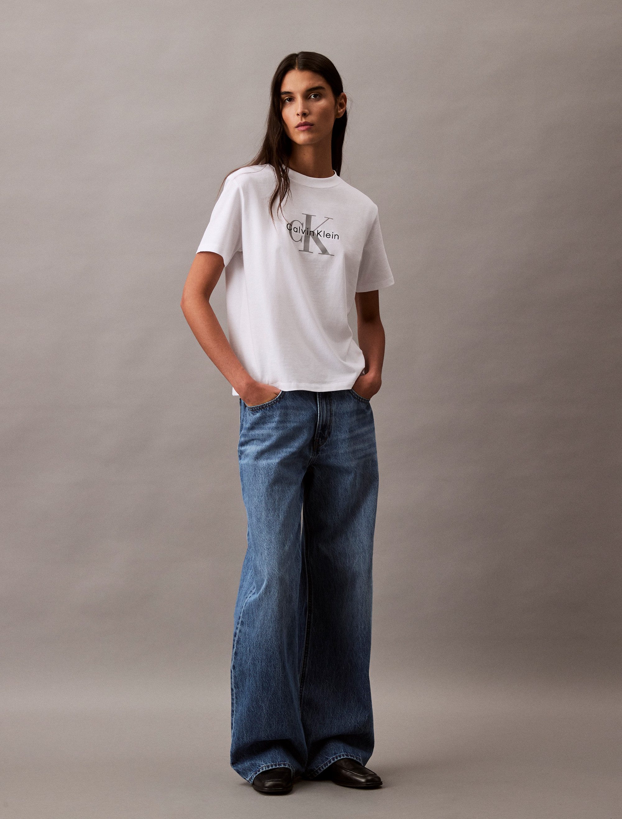 Calvin Klein T-shirt