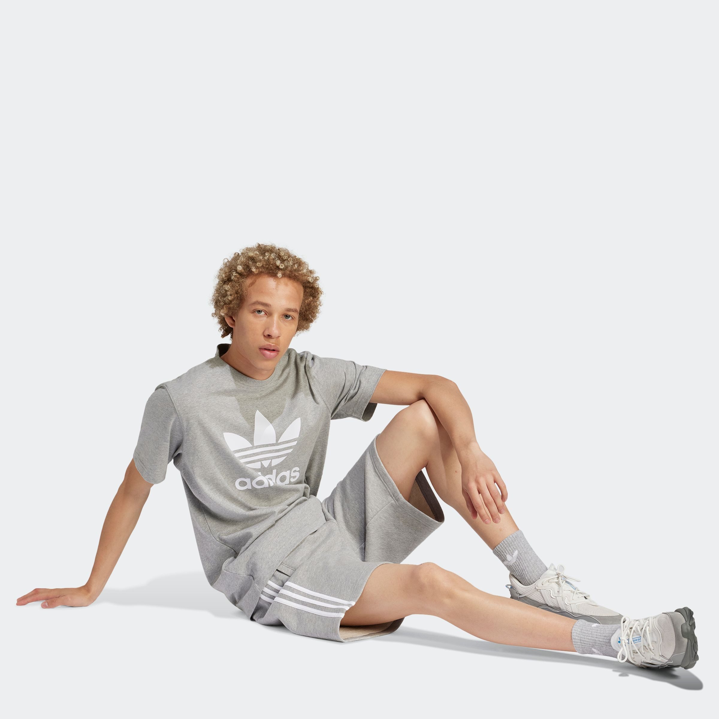 adidas Originals Short 3-STRIPE SHORT Drie-strepen sweat shorts van zacht french terry materiaal (1-delig)