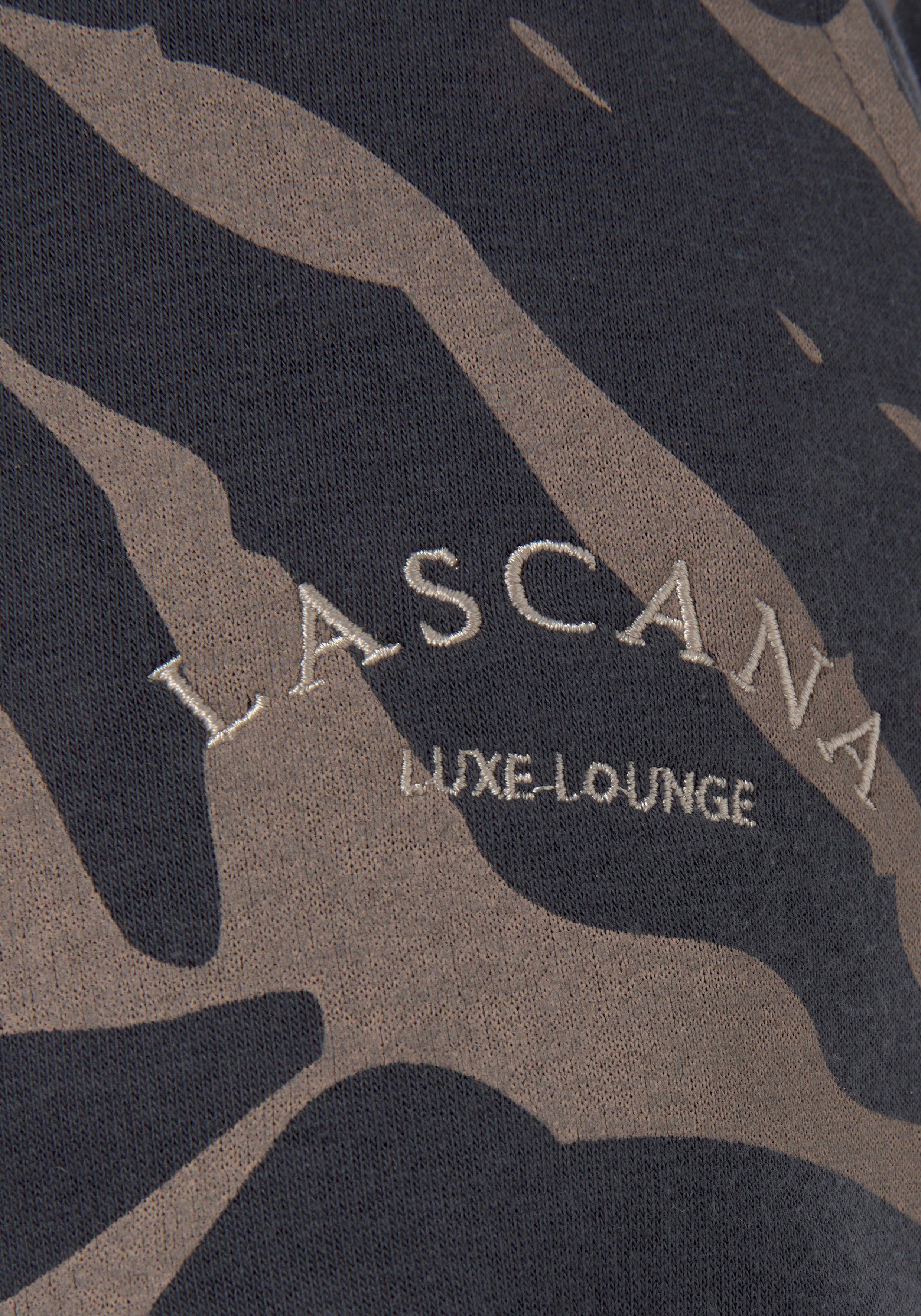 Lascana Relaxshorts - Korte broek met zebraprint, met zijzakken en logostiksel, loungewear
