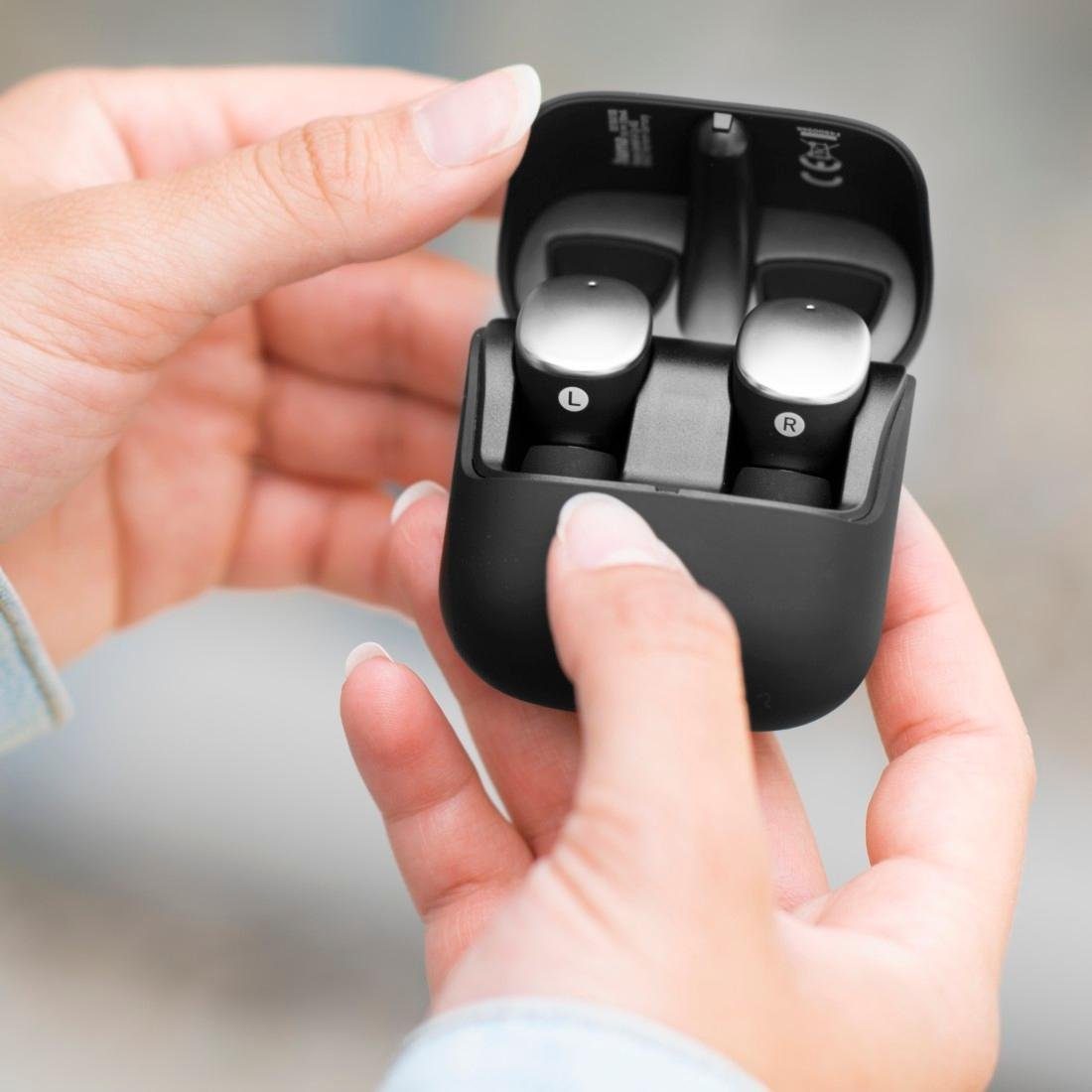 Hama Bluetooth-hoofdtelefoon Spirit pure True wireless, in-ear BT hoofdtelefoon draadloos Finger-Touch Sensor, volumeregeling, antwoordknop, stembediening
