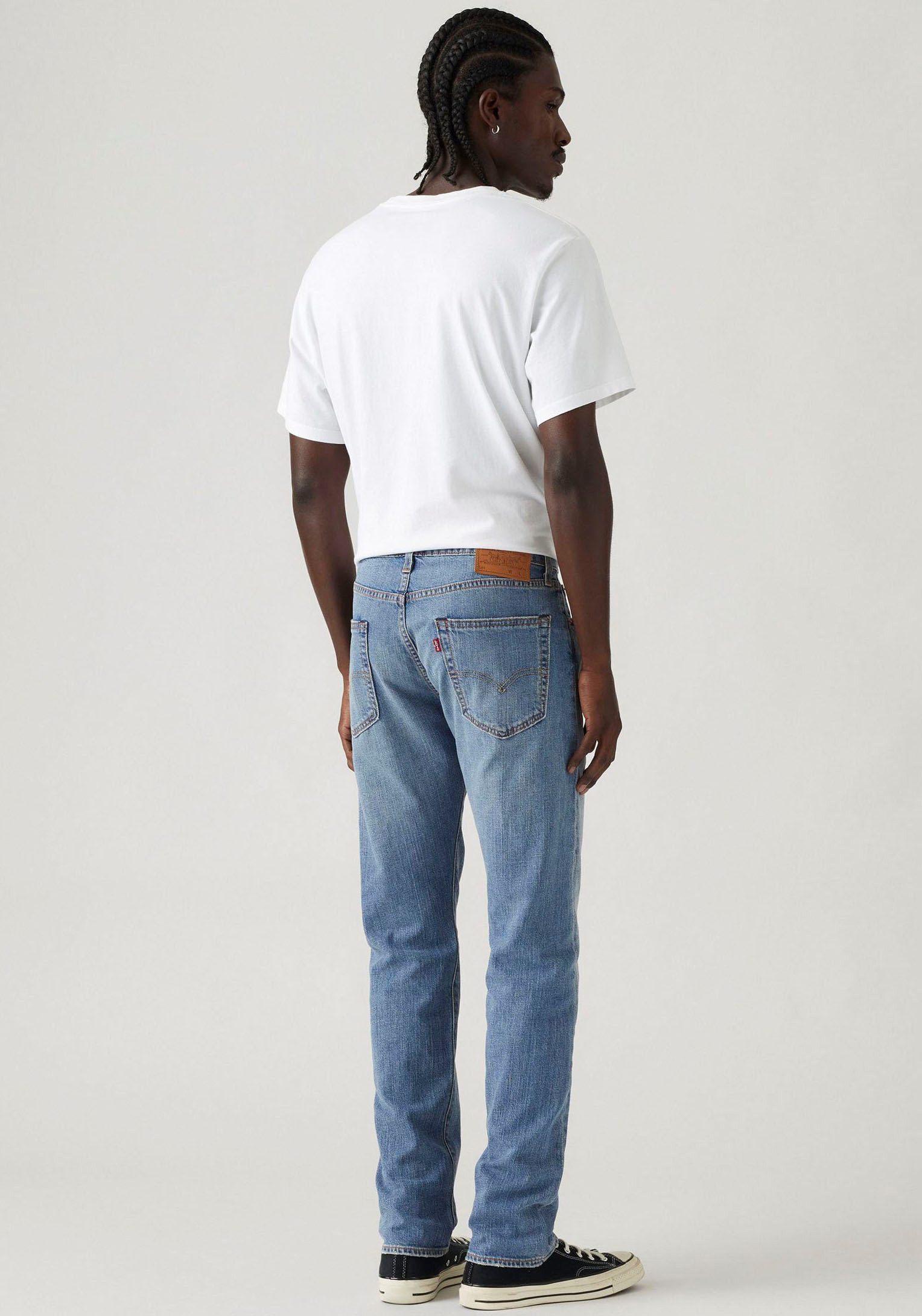 Levi's® Tapered jeans 502 TAPER in een elegante, moderne stijl